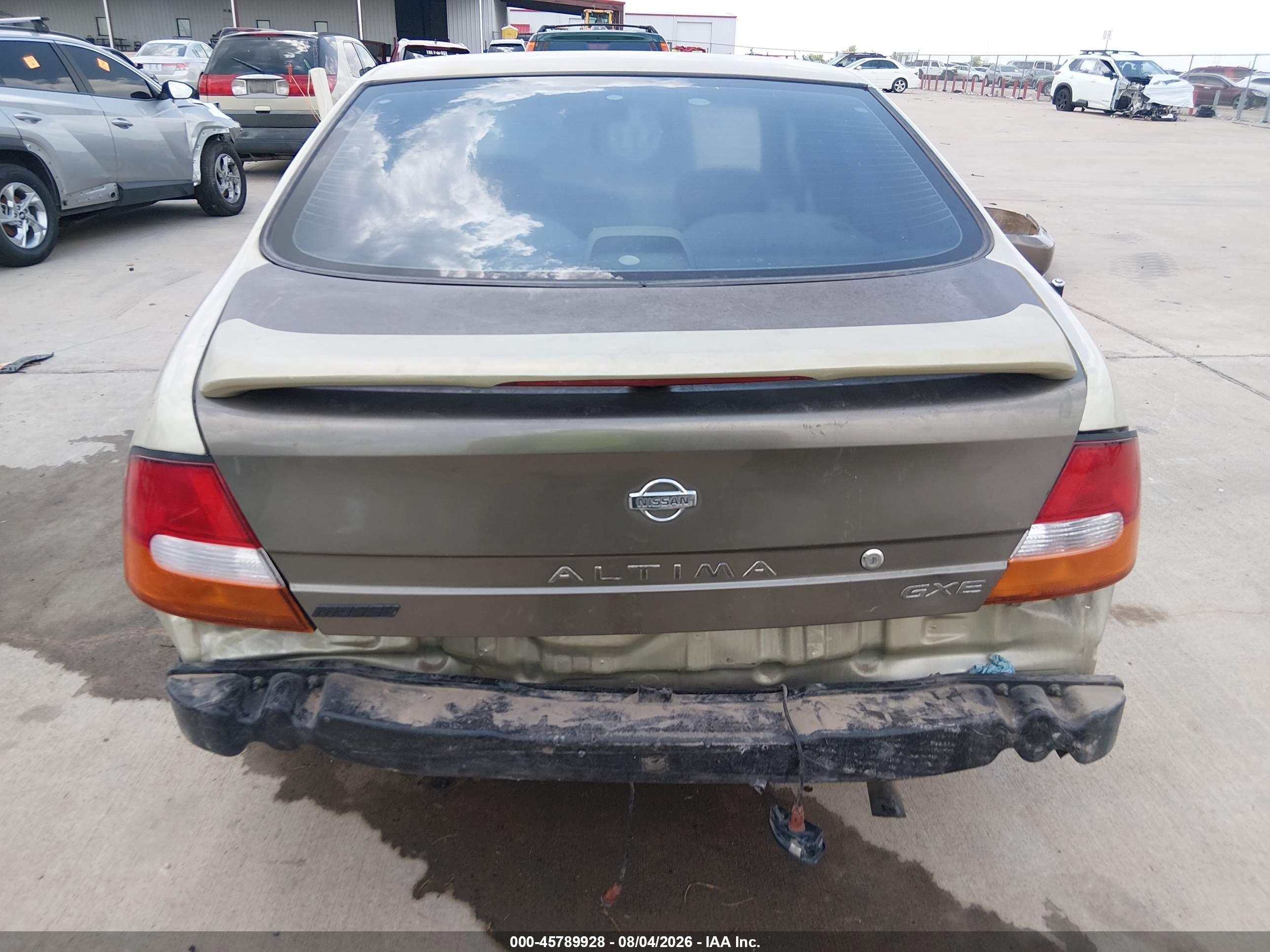 1999 Nissan Altima Xe/gxe/se/gle Silver vin: 1N4DL01D2XC236660