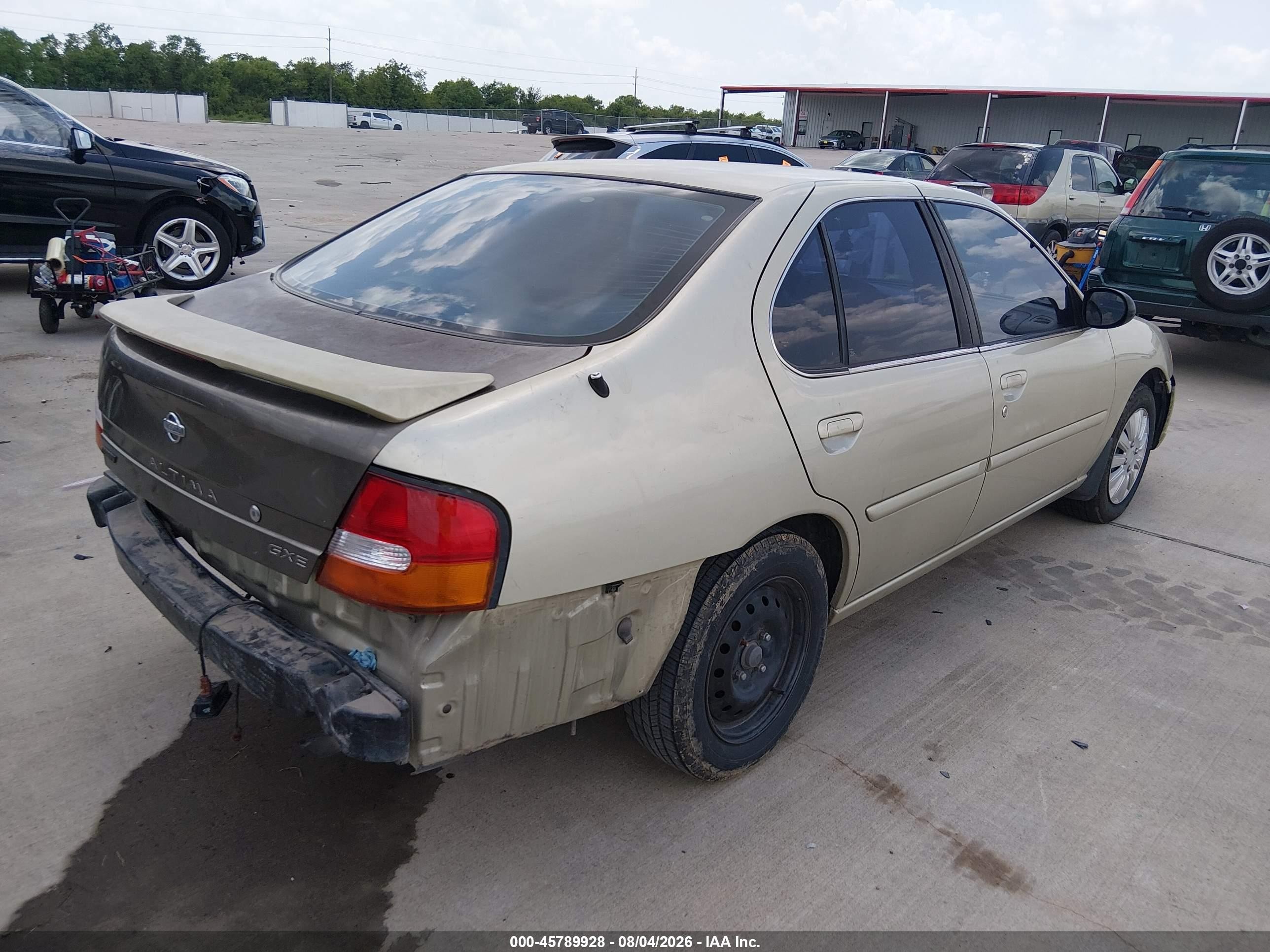 1999 Nissan Altima Xe/gxe/se/gle Silver vin: 1N4DL01D2XC236660