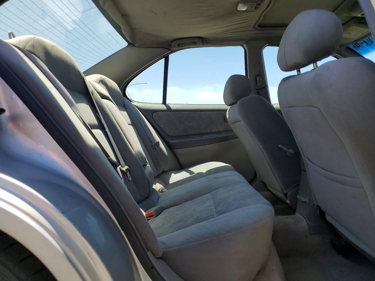 2000 Nissan Altima Xe Silver vin: 1N4DL01D2YC126922