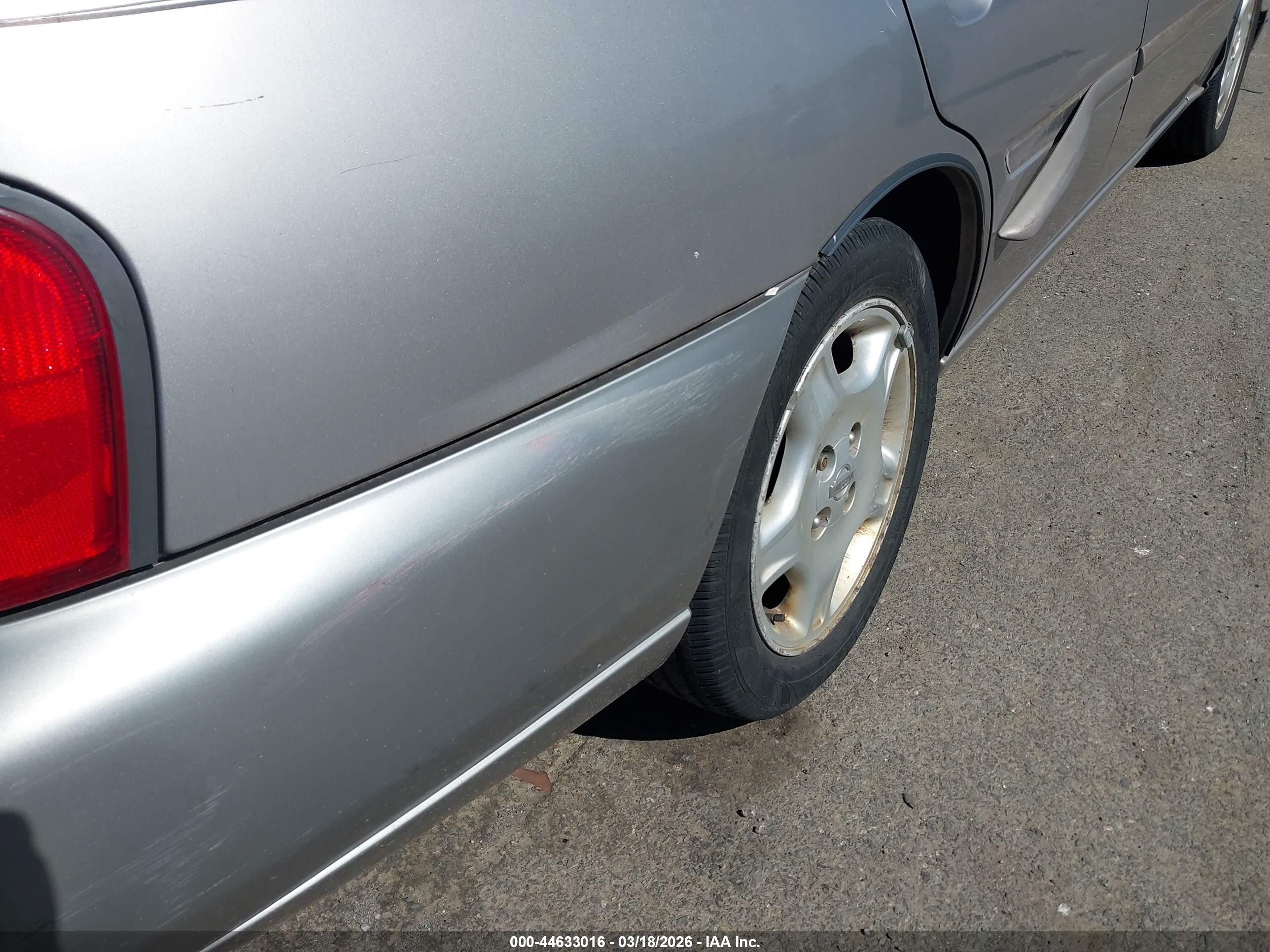 2000 Nissan Altima Gle/gxe/se/xe Silver vin: 1N4DL01D2YC193620