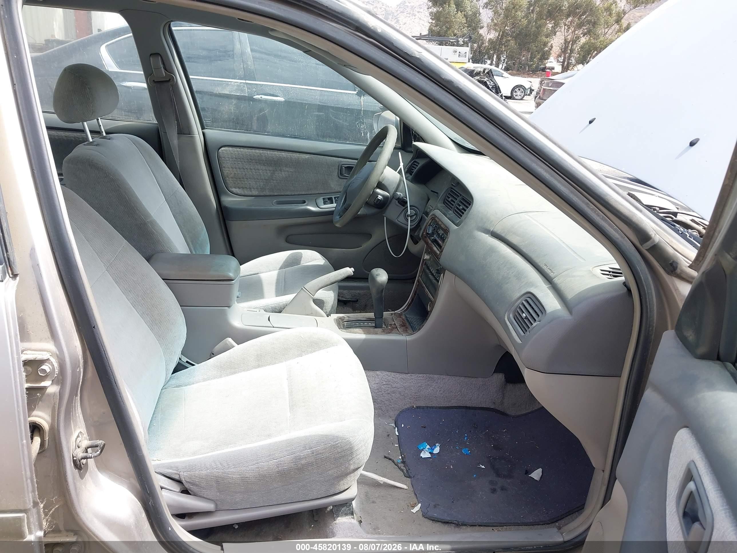 2000 Nissan Altima Gle/gxe/se/xe Silver vin: 1N4DL01D2YC246977