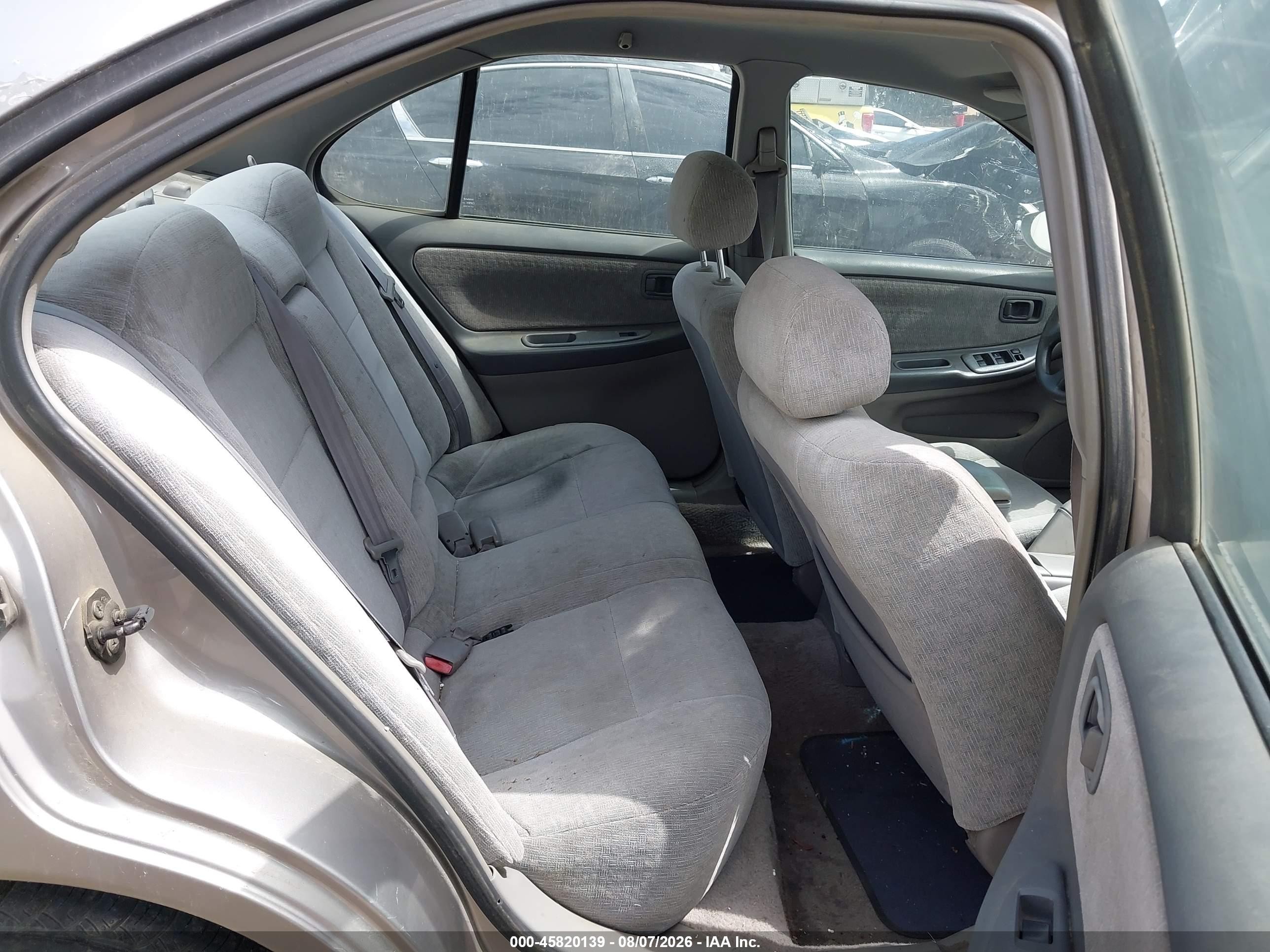 2000 Nissan Altima Gle/gxe/se/xe Silver vin: 1N4DL01D2YC246977