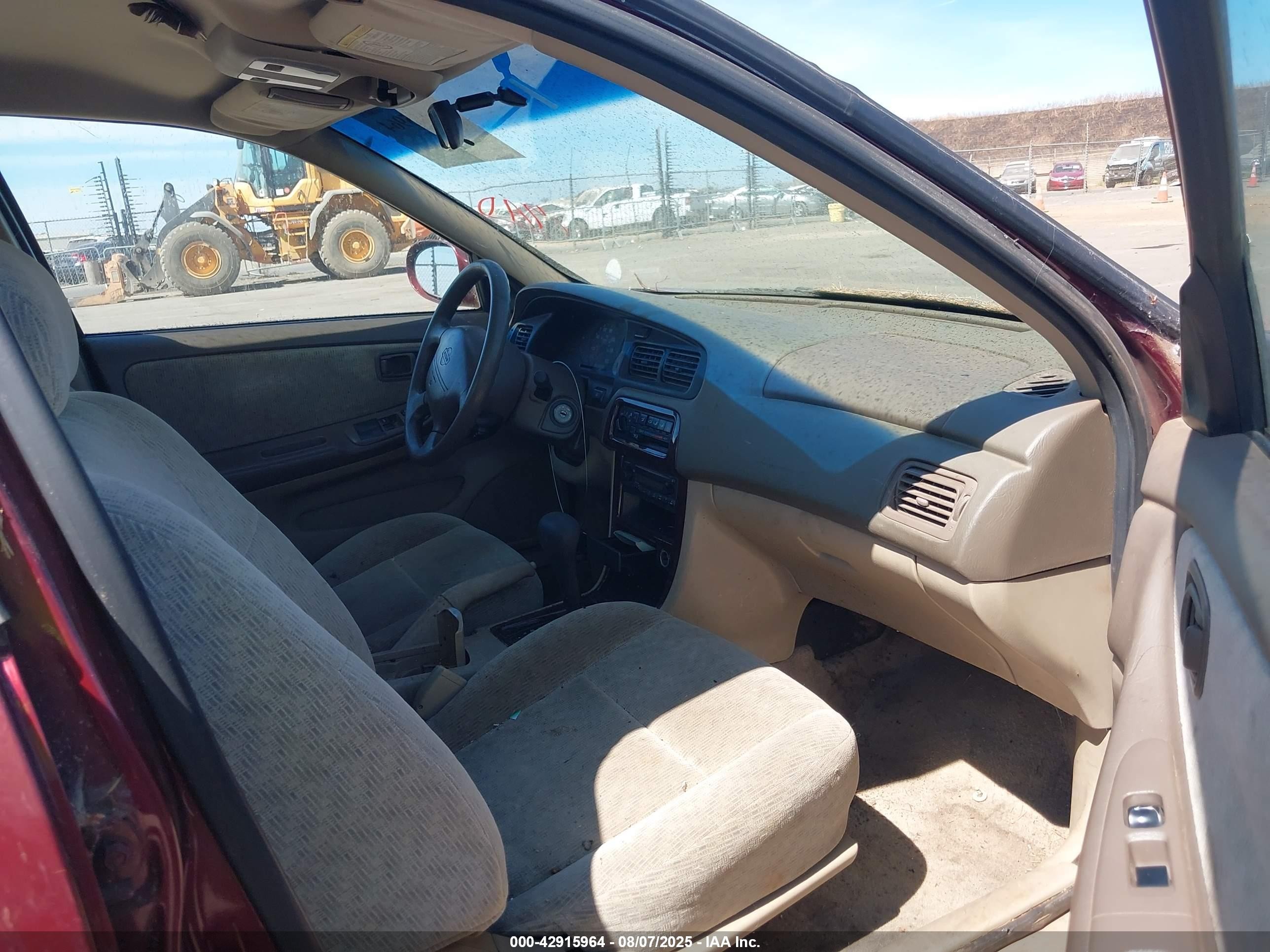 2001 Nissan Altima Gxe Red vin: 1N4DL01D31C151446