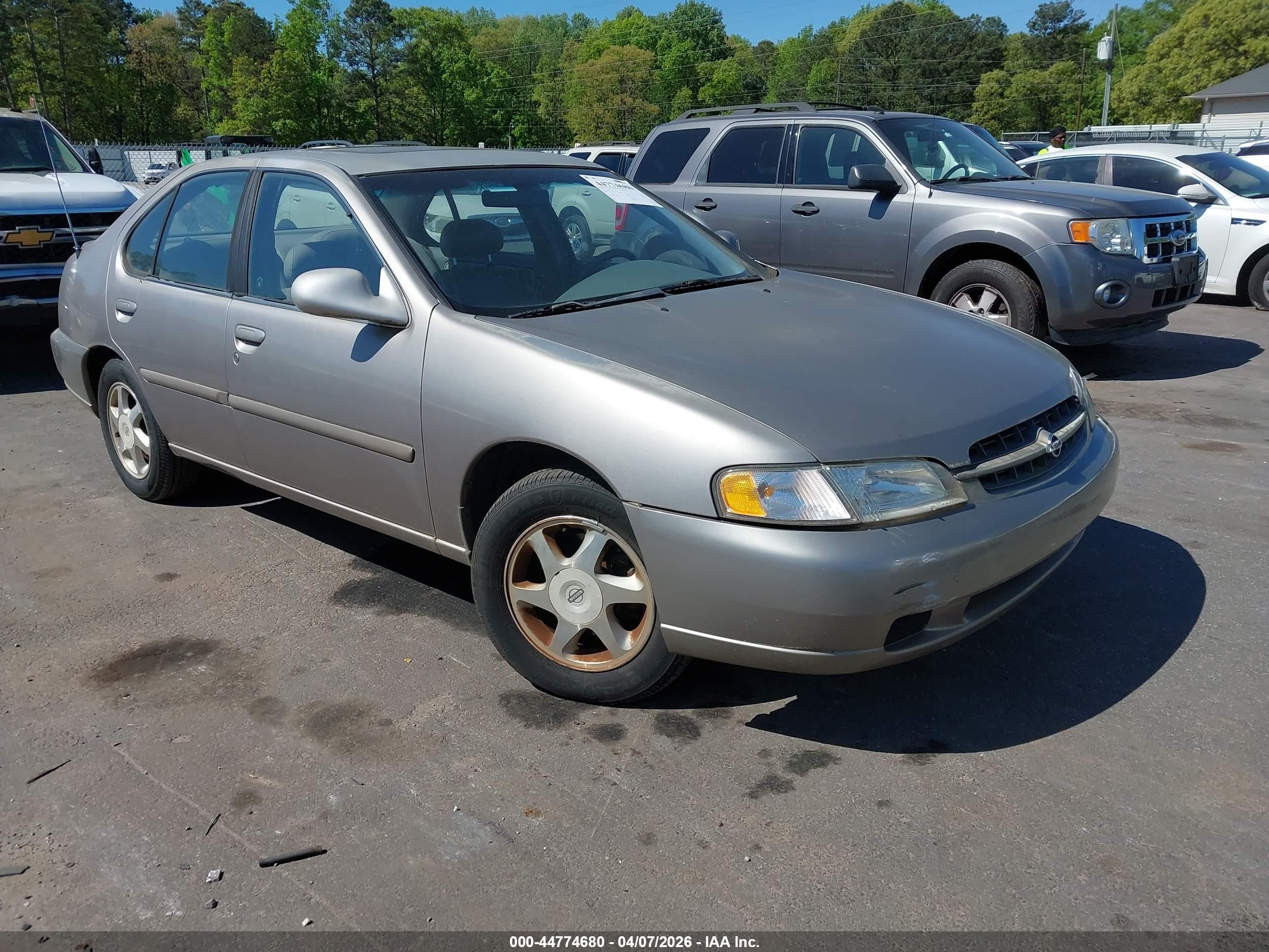 1999 Nissan Altima Gle/gxe/se/se-l/xe Beige vin: 1N4DL01D3XC151228