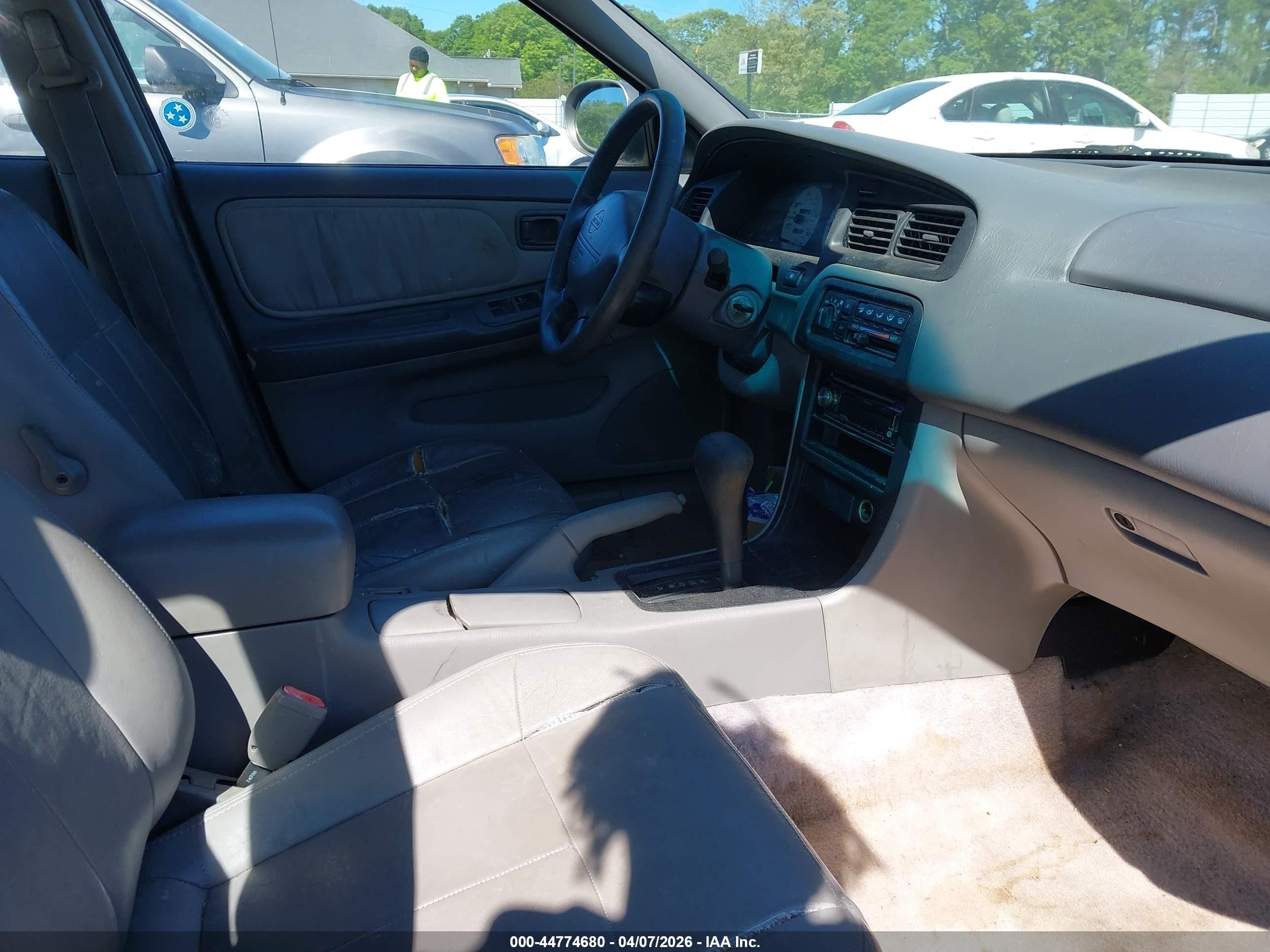 1999 Nissan Altima Gle/gxe/se/se-l/xe Beige vin: 1N4DL01D3XC151228