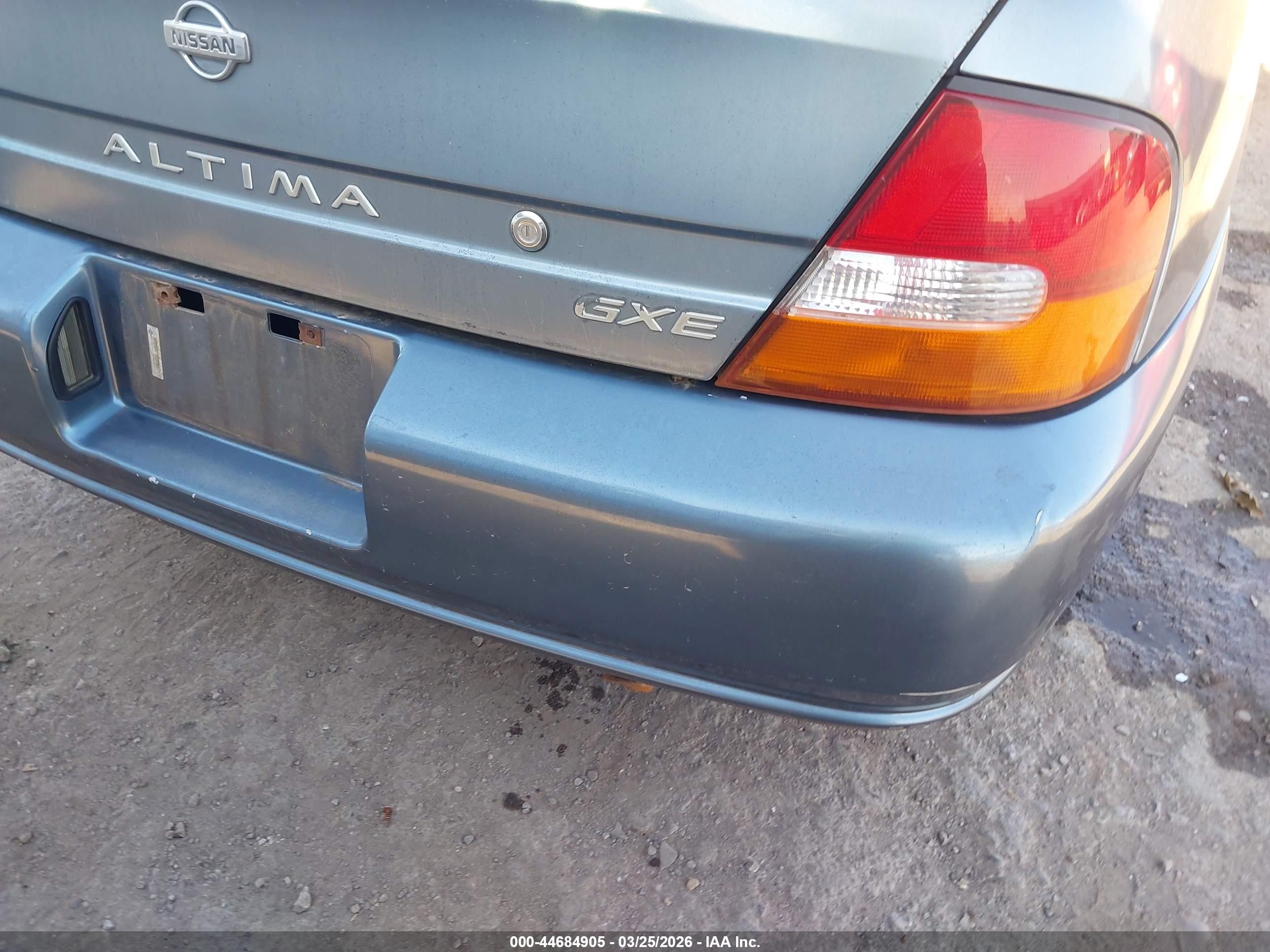 1999 Nissan Altima Gle/gxe/se/se-l/xe Gray vin: 1N4DL01D3XC267500