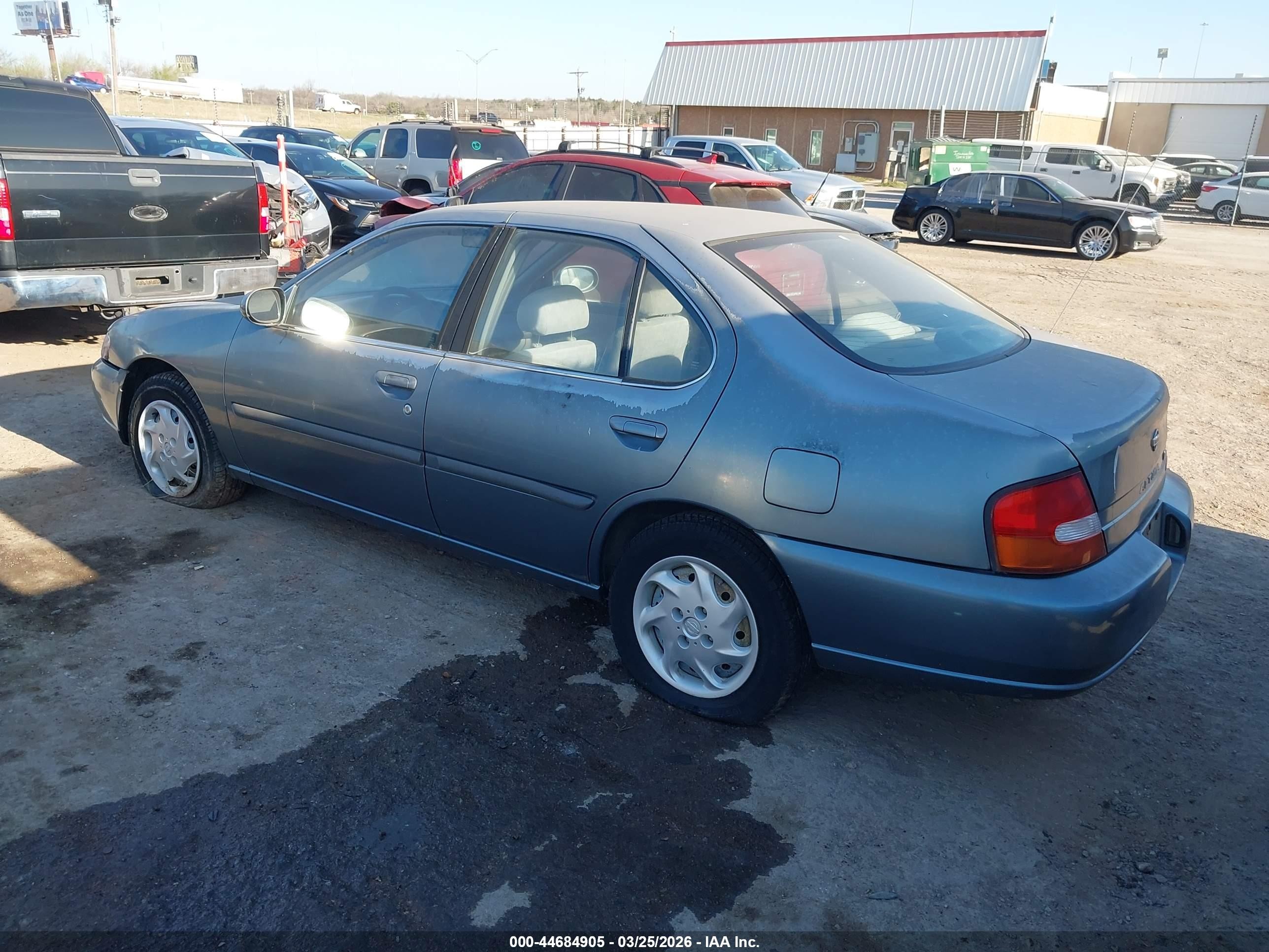 1999 Nissan Altima Gle/gxe/se/se-l/xe Gray vin: 1N4DL01D3XC267500