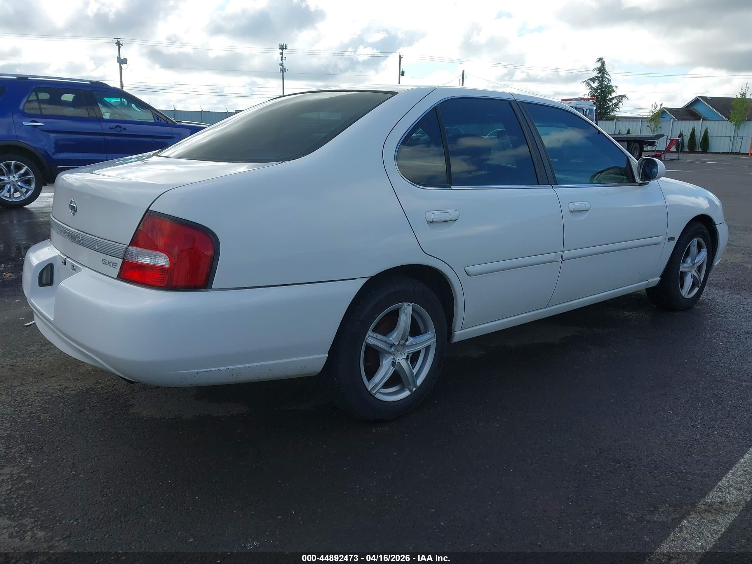 2001 Nissan Altima Gxe White vin: 1N4DL01D41C108623