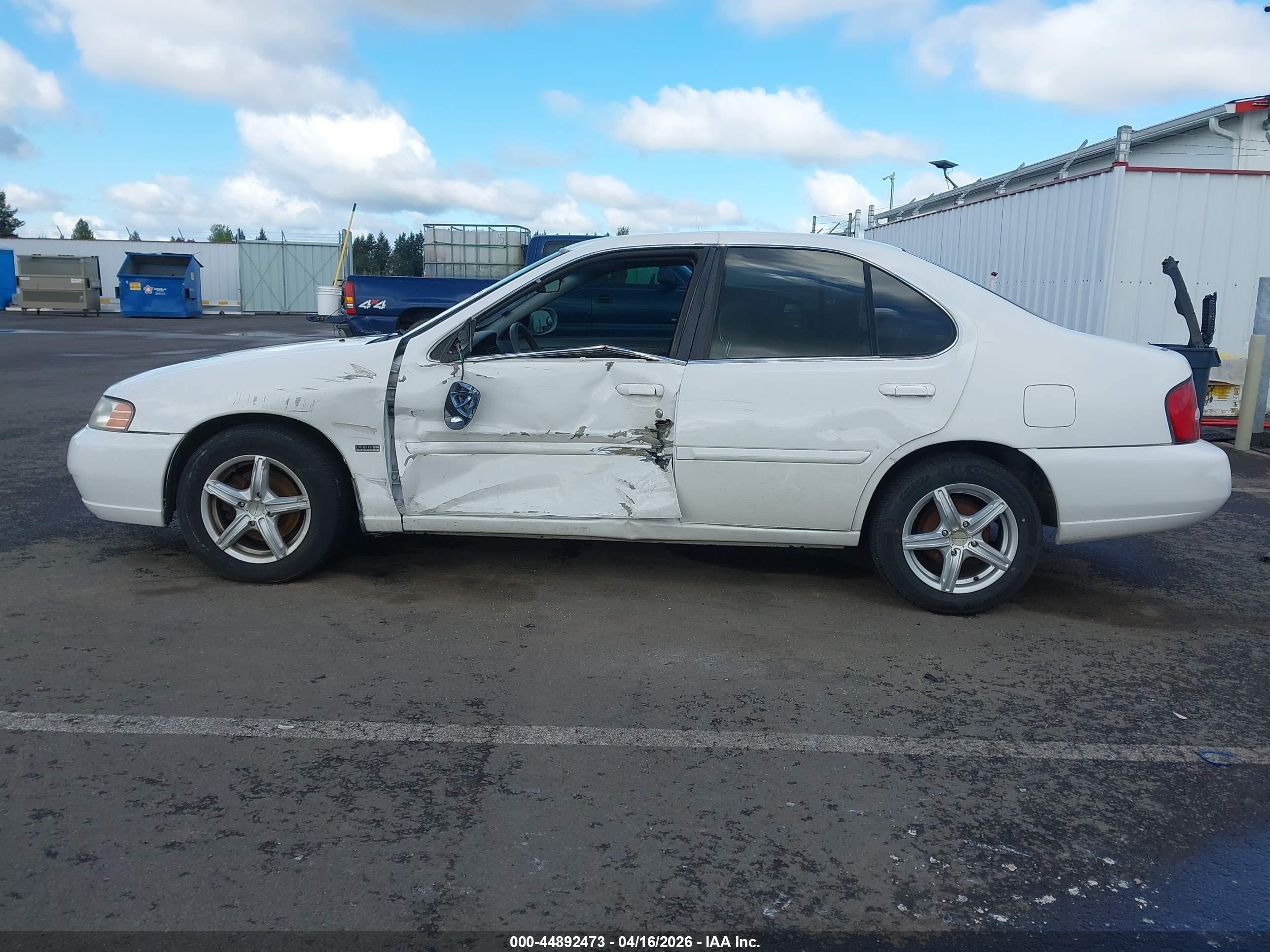 2001 Nissan Altima Gxe White vin: 1N4DL01D41C108623