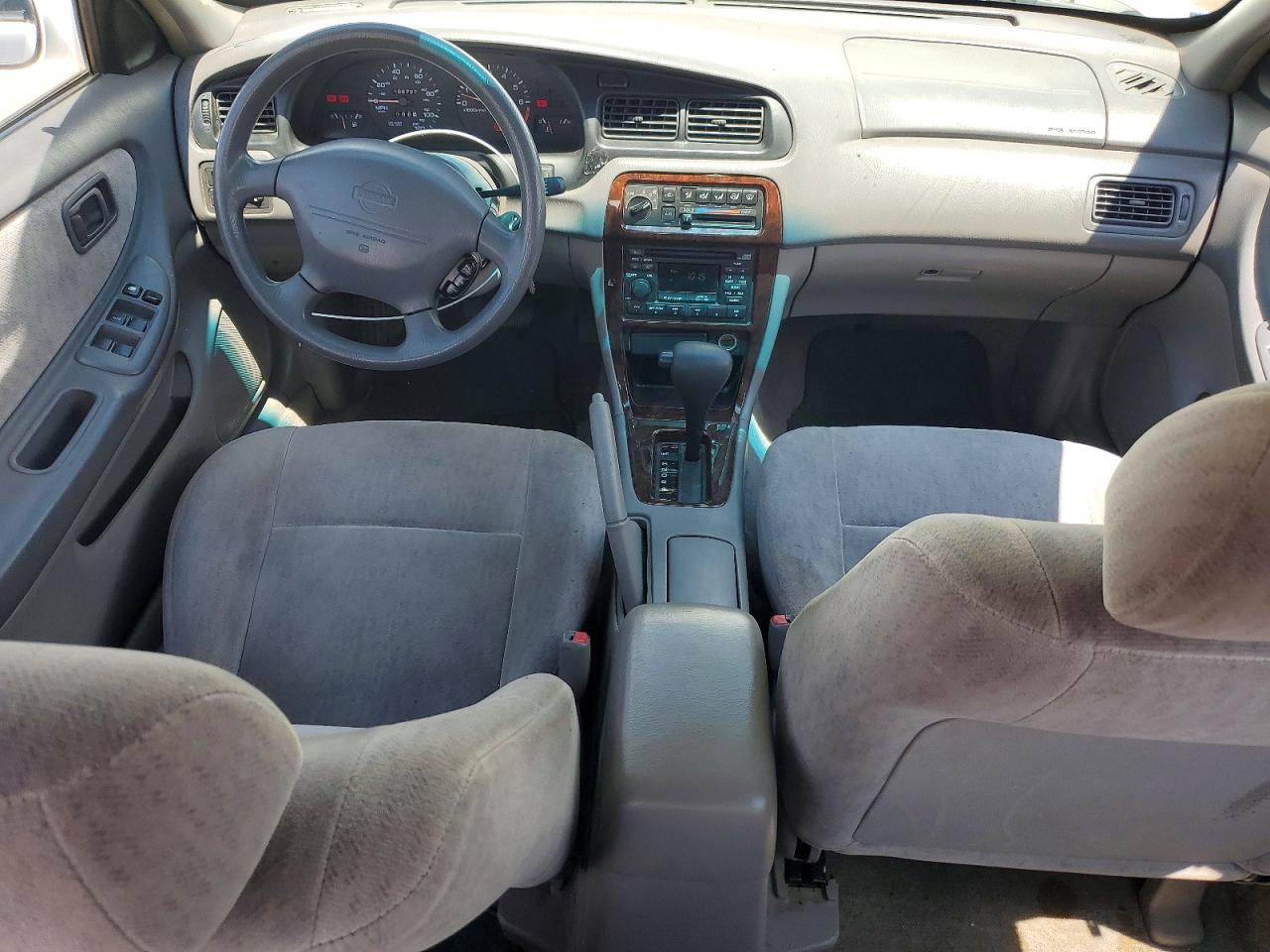 1998 Nissan Altima Xe White vin: 1N4DL01D4WC171941