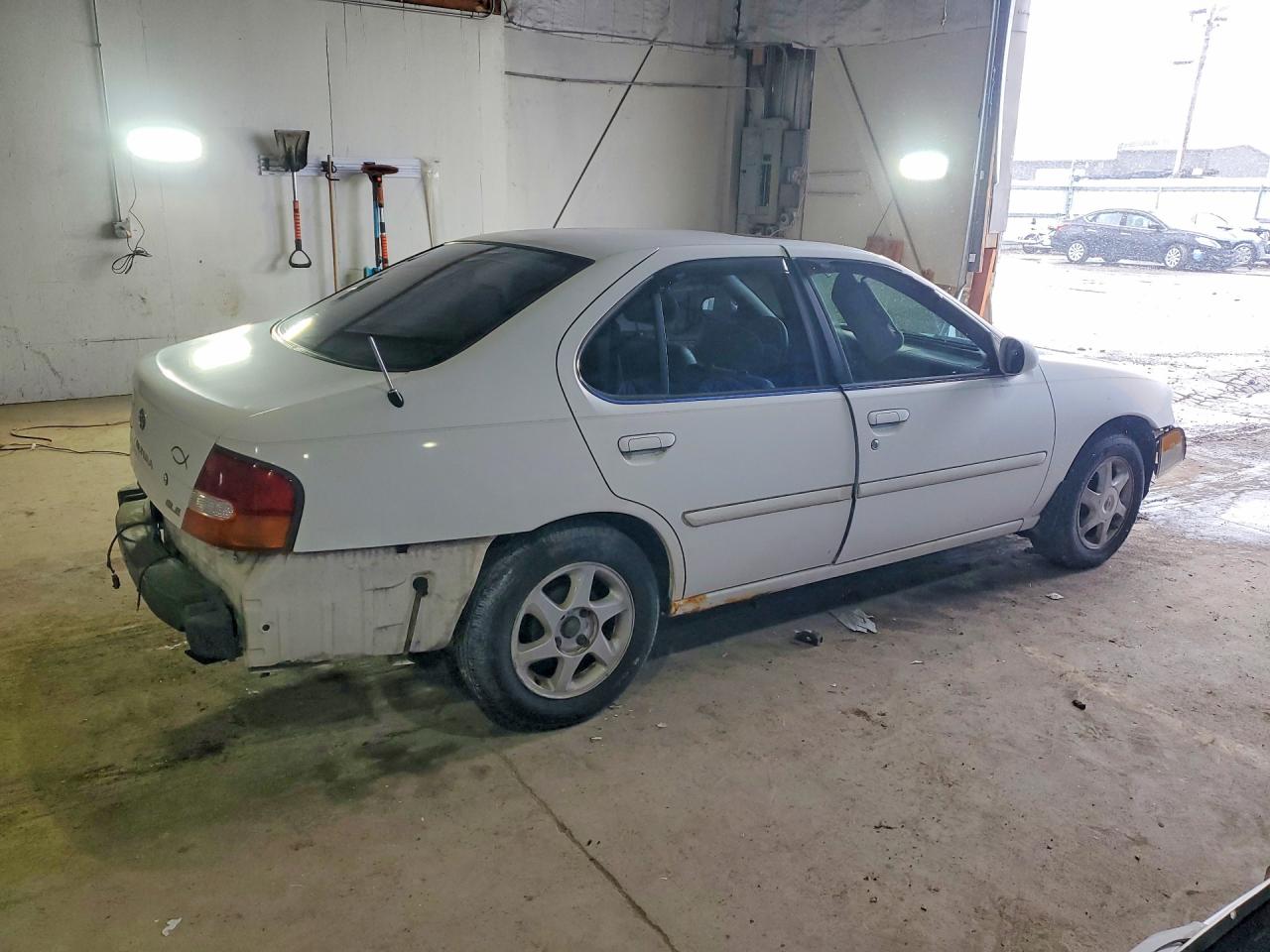 1998 Nissan Altima Xe White vin: 1N4DL01D4WC214917