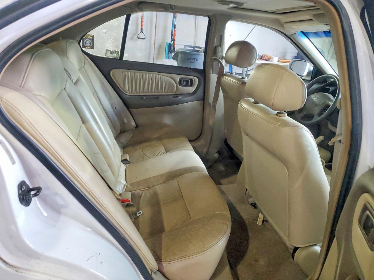 1998 Nissan Altima Xe White vin: 1N4DL01D4WC214917