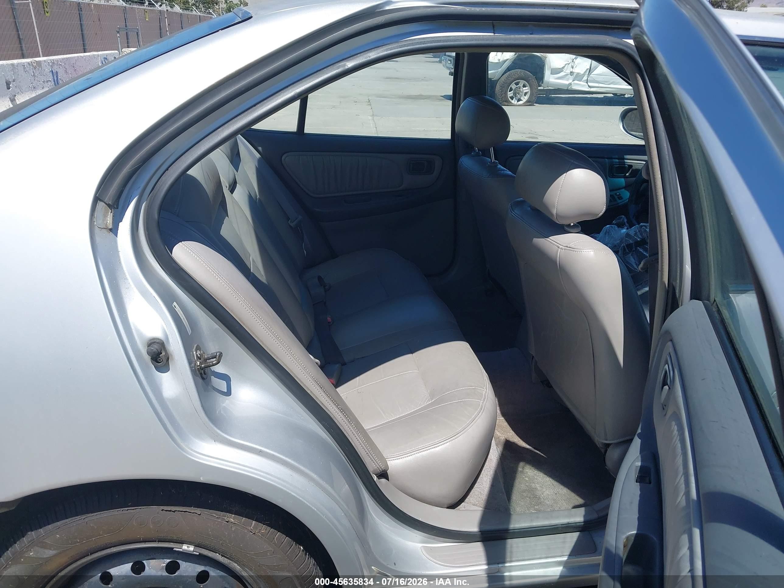 1998 Nissan Altima Gle/gxe/se/xe Silver vin: 1N4DL01D4WC225240