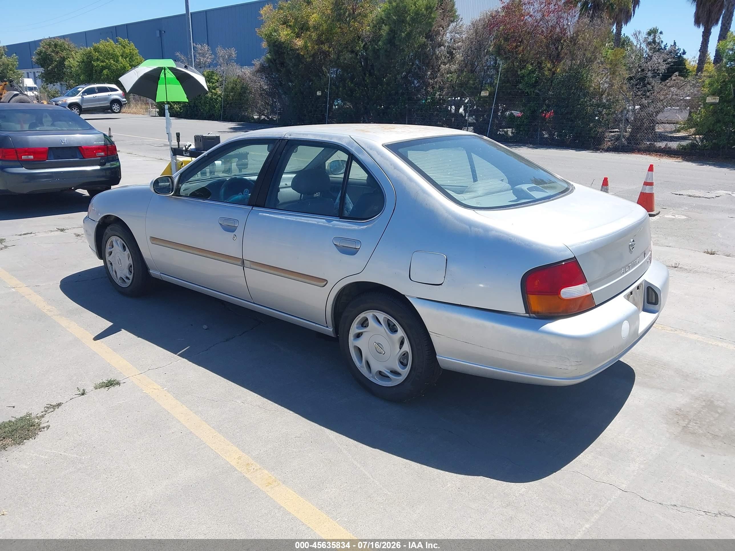 1998 Nissan Altima Gle/gxe/se/xe Silver vin: 1N4DL01D4WC225240