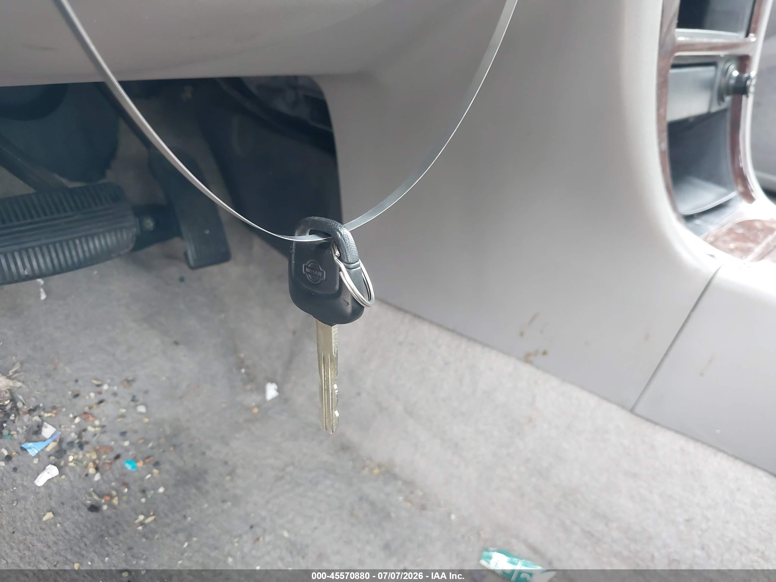 2001 Nissan Altima Gxe Золотой vin: 1N4DL01D51C103043