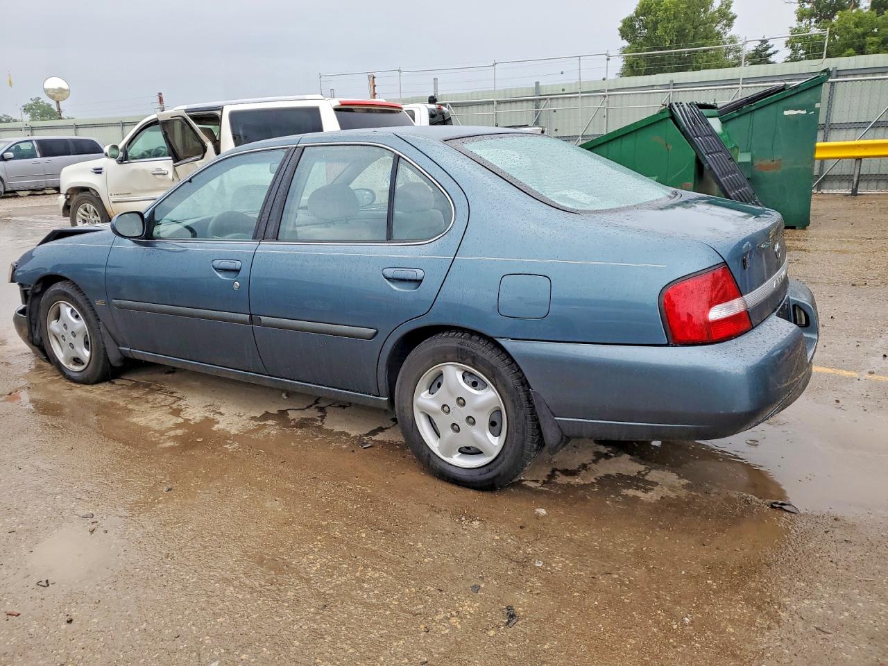 2001 Nissan Altima Xe Teal vin: 1N4DL01D51C110638