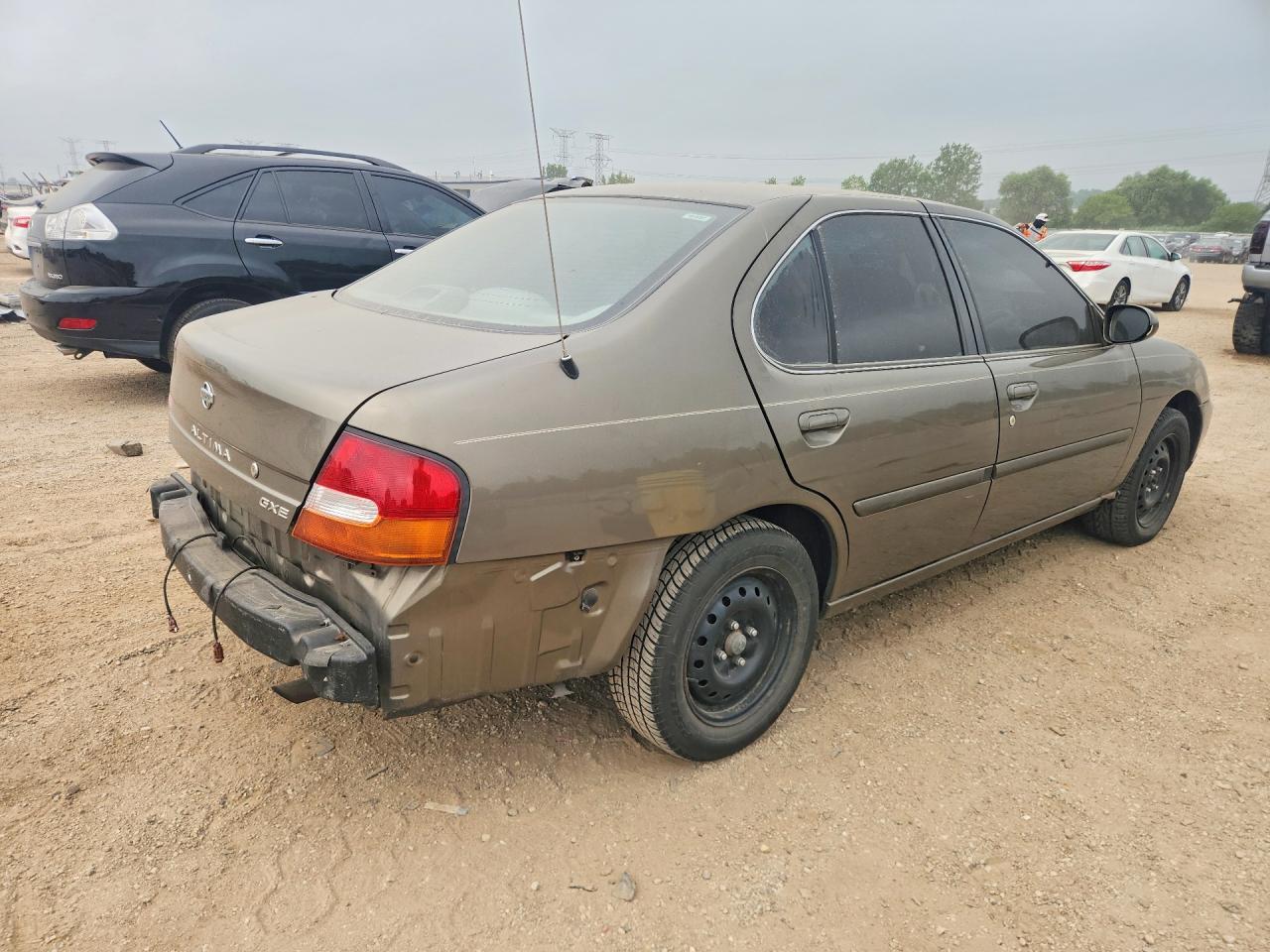 1999 Nissan Altima Xe Tan vin: 1N4DL01D5XC124340