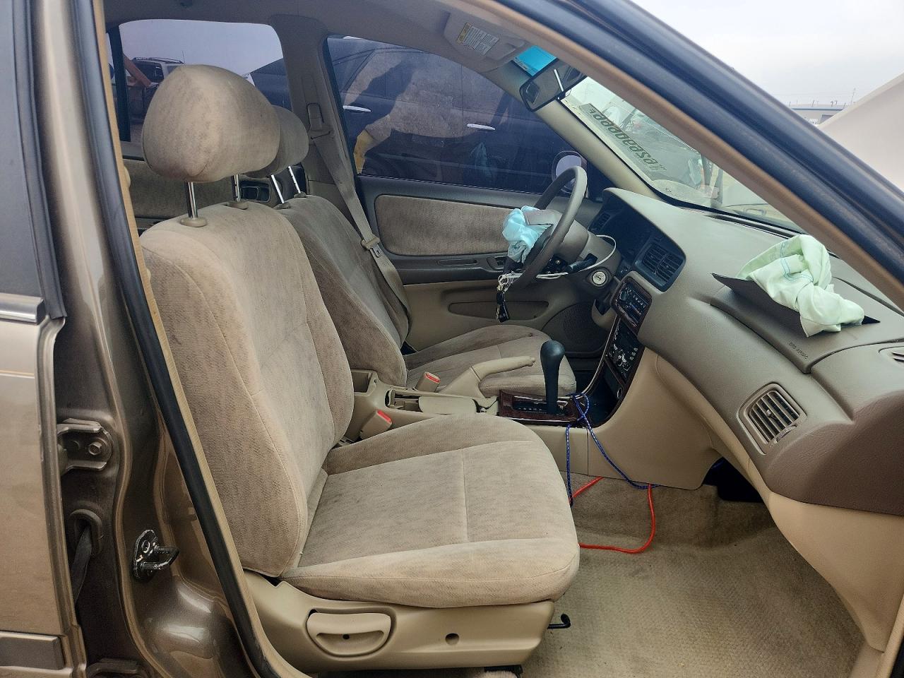 1999 Nissan Altima Xe Tan vin: 1N4DL01D5XC124340