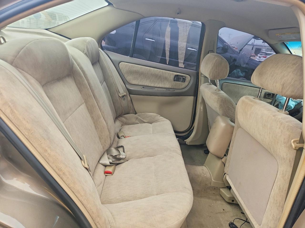 1999 Nissan Altima Xe Tan vin: 1N4DL01D5XC124340