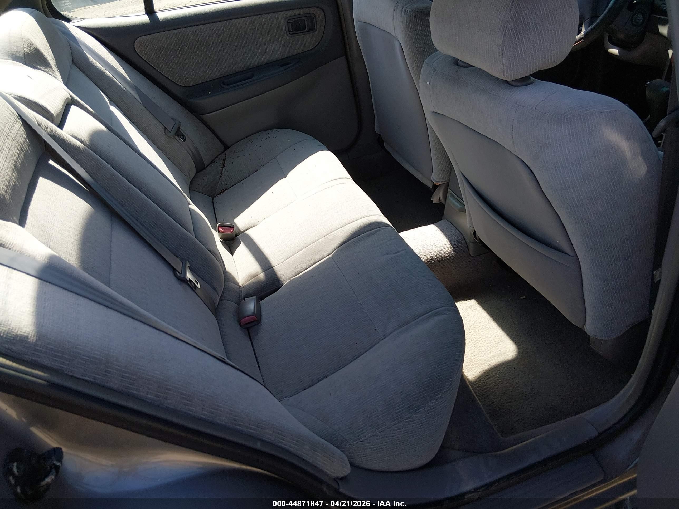 2000 Nissan Altima Gle/gxe/se/xe Gray vin: 1N4DL01D5YC200298
