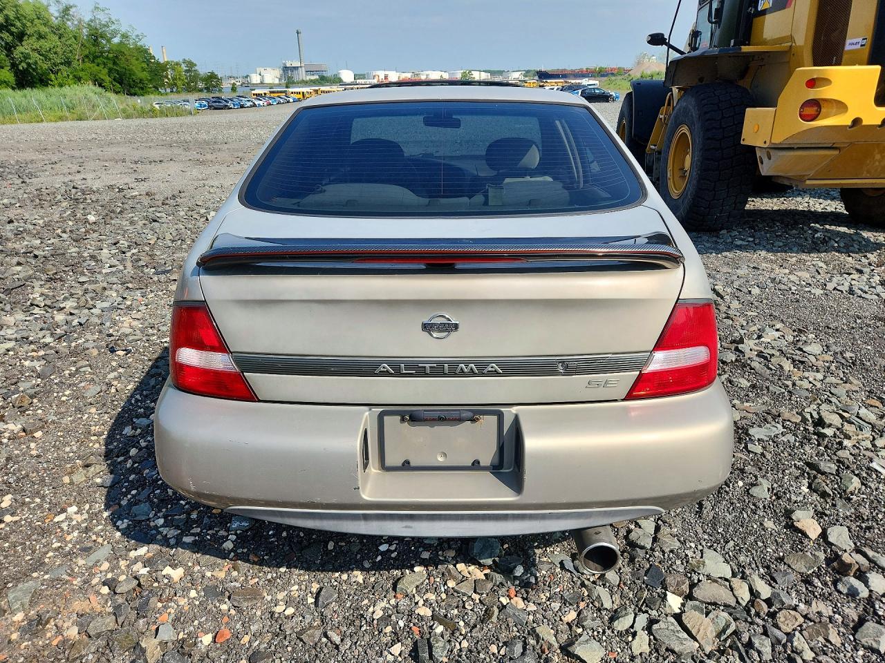 2000 Nissan Altima Tan vin: 1N4DL01D5YC218557
