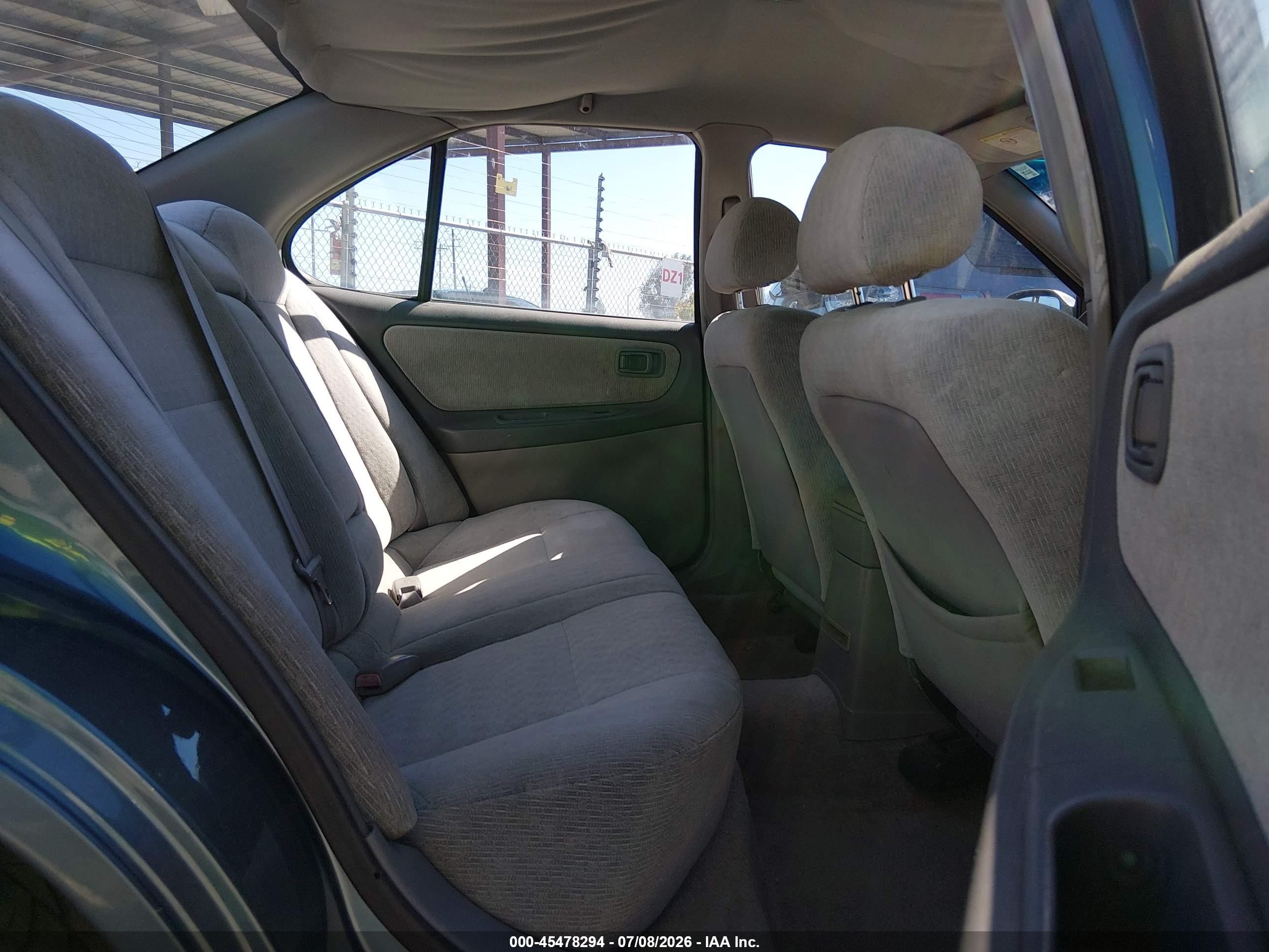 2001 Nissan Altima Gxe Turquoise vin: 1N4DL01D61C105531