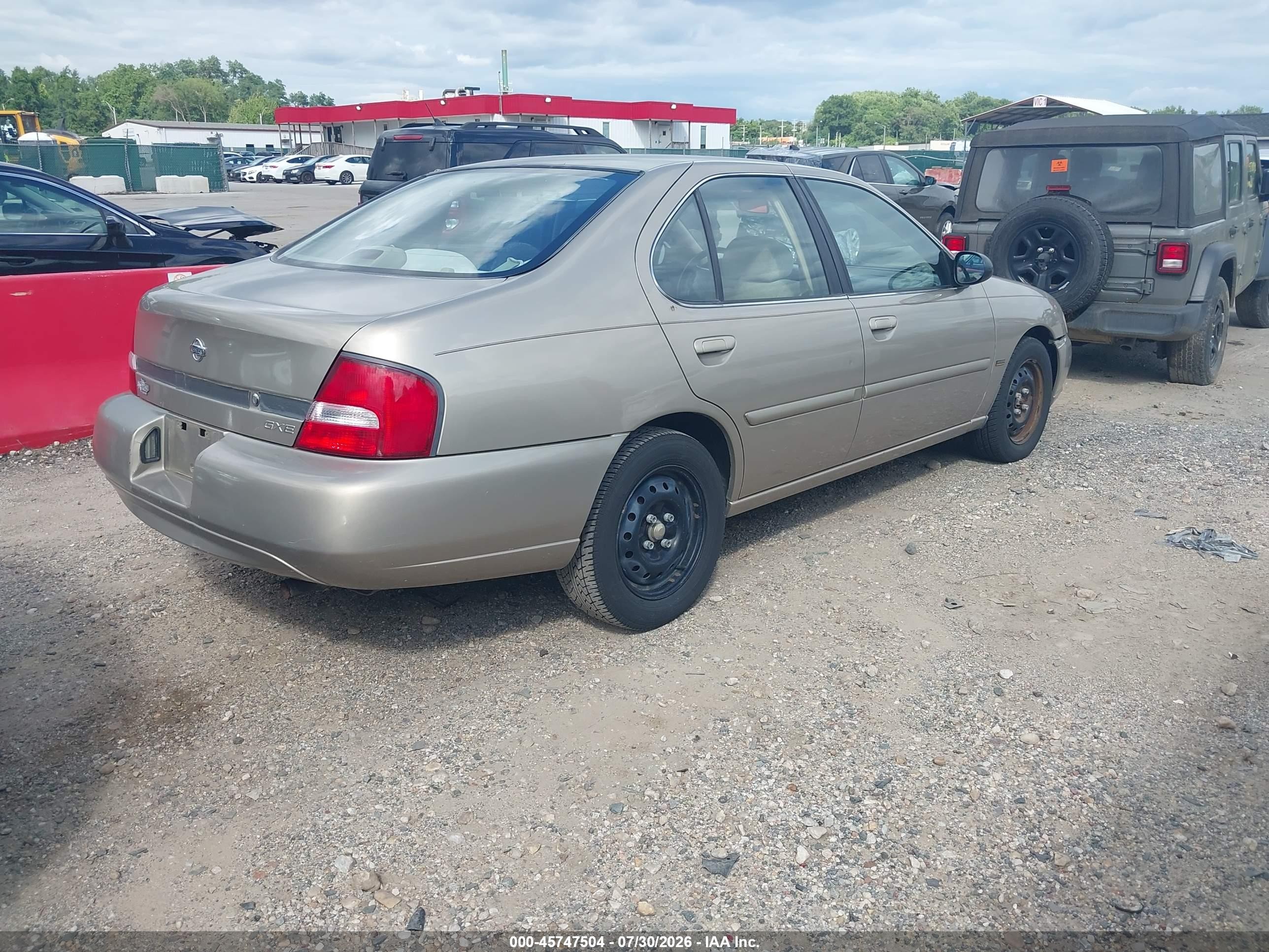 2001 Nissan Altima Gxe Gold vin: 1N4DL01D61C172999