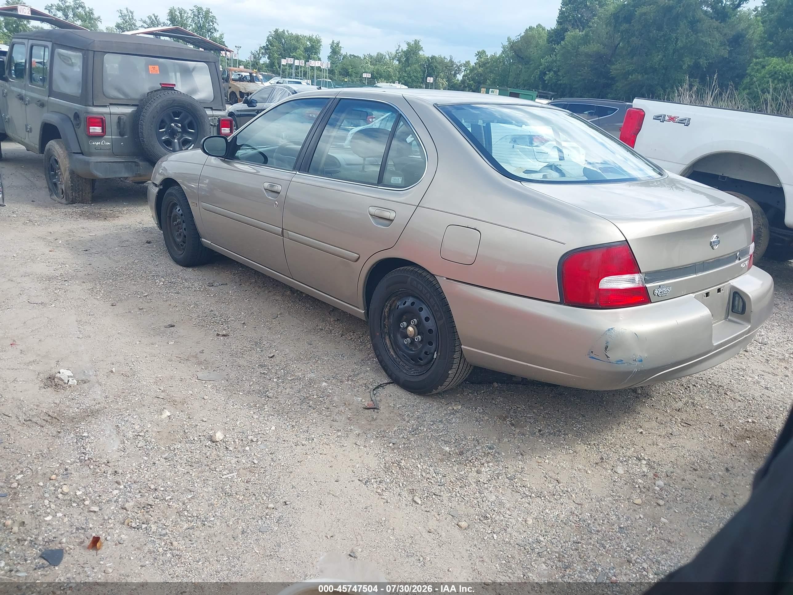 2001 Nissan Altima Gxe Gold vin: 1N4DL01D61C172999