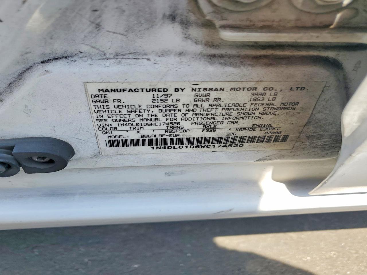 1998 Nissan Altima Xe White vin: 1N4DL01D6WC174520