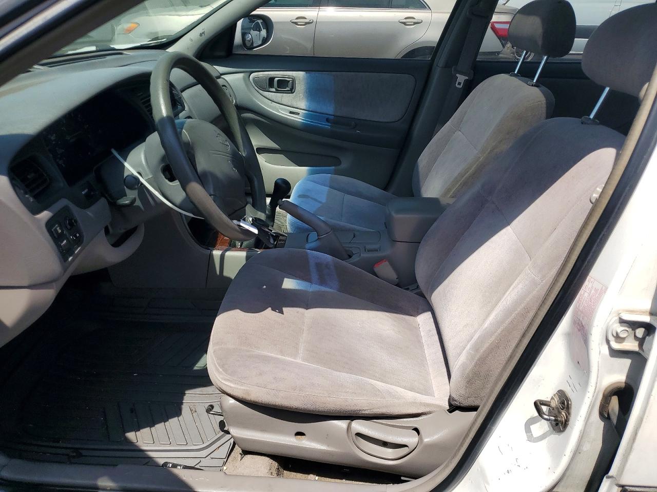 1998 Nissan Altima Xe White vin: 1N4DL01D6WC174520