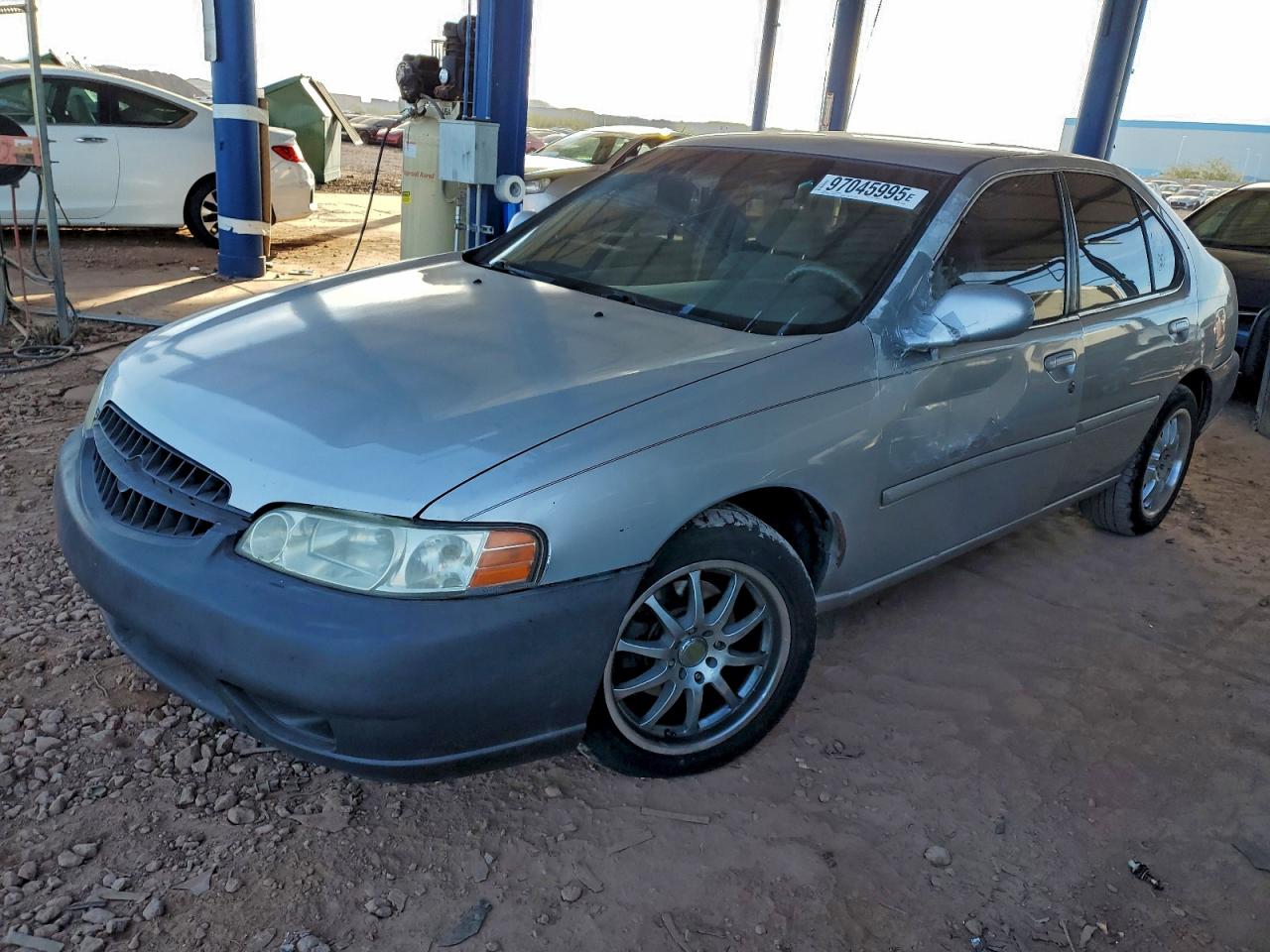 2000 Nissan Altima Xe Silver vin: 1N4DL01D6YC150589