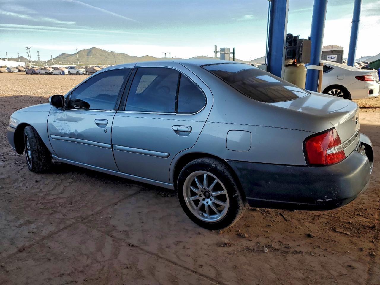 2000 Nissan Altima Xe Silver vin: 1N4DL01D6YC150589