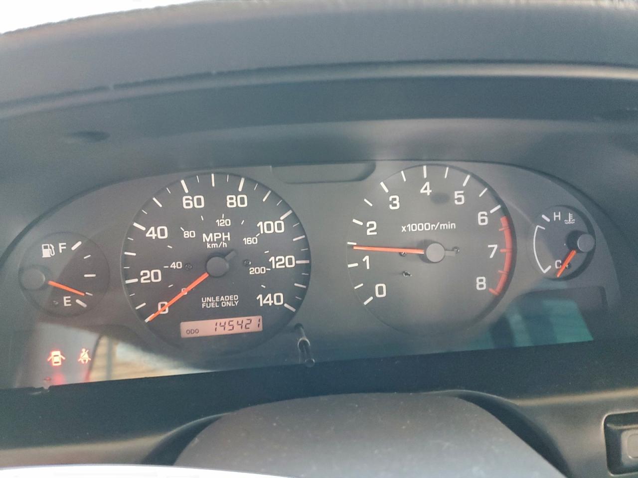 2000 Nissan Altima Xe Silver vin: 1N4DL01D6YC150589