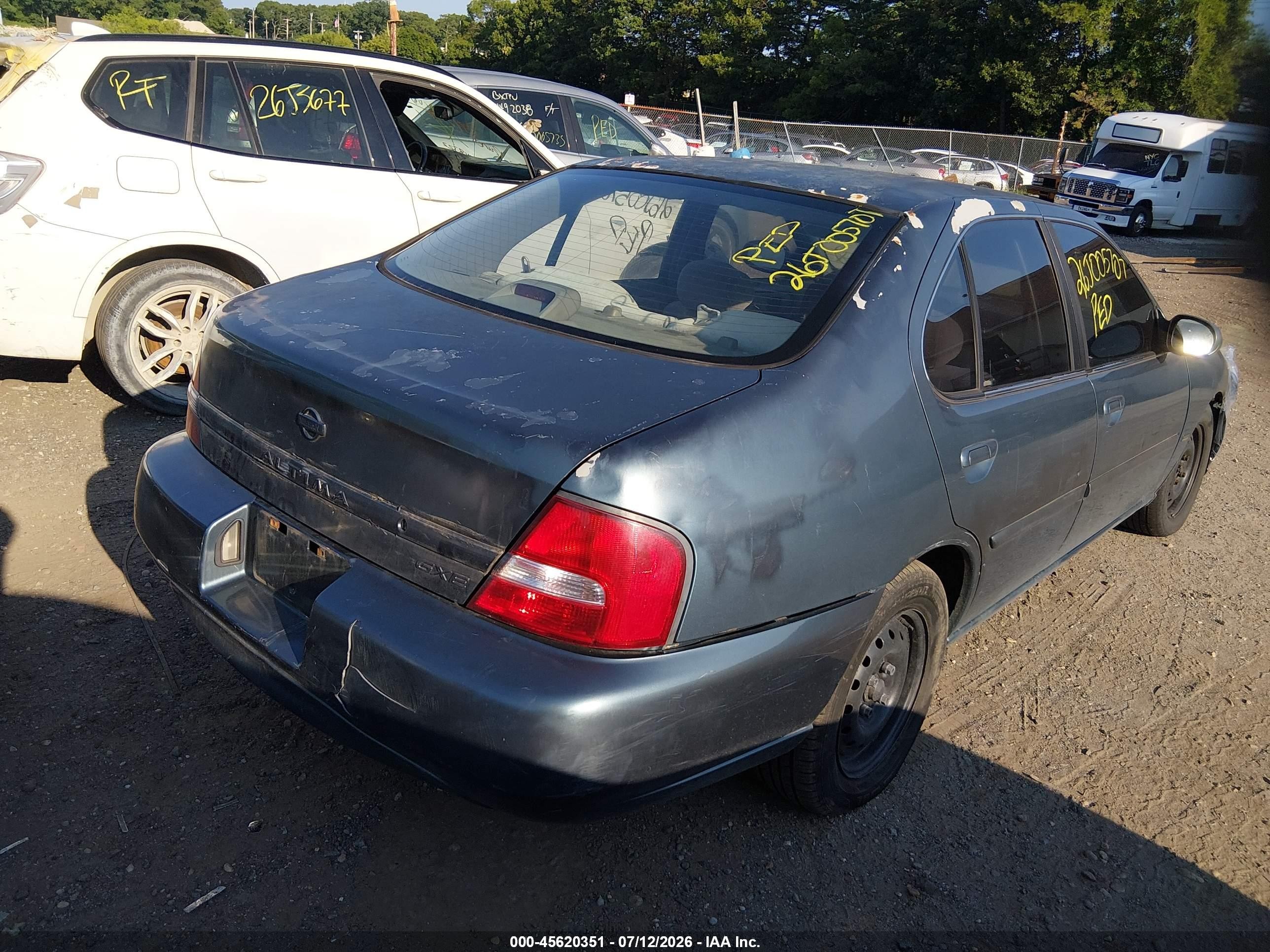 2001 Nissan Altima Gxe Gray vin: 1N4DL01D71C110284