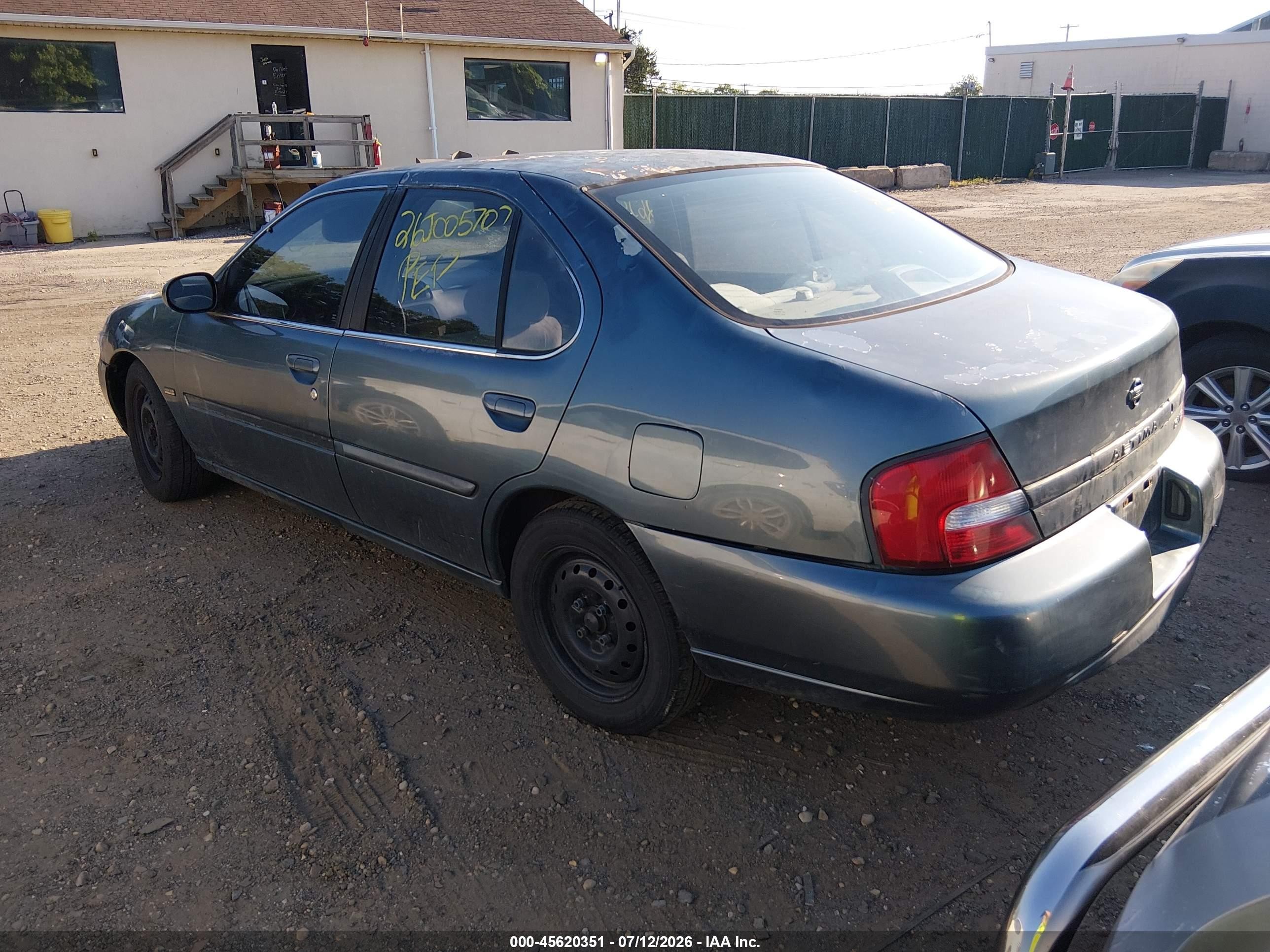 2001 Nissan Altima Gxe Gray vin: 1N4DL01D71C110284