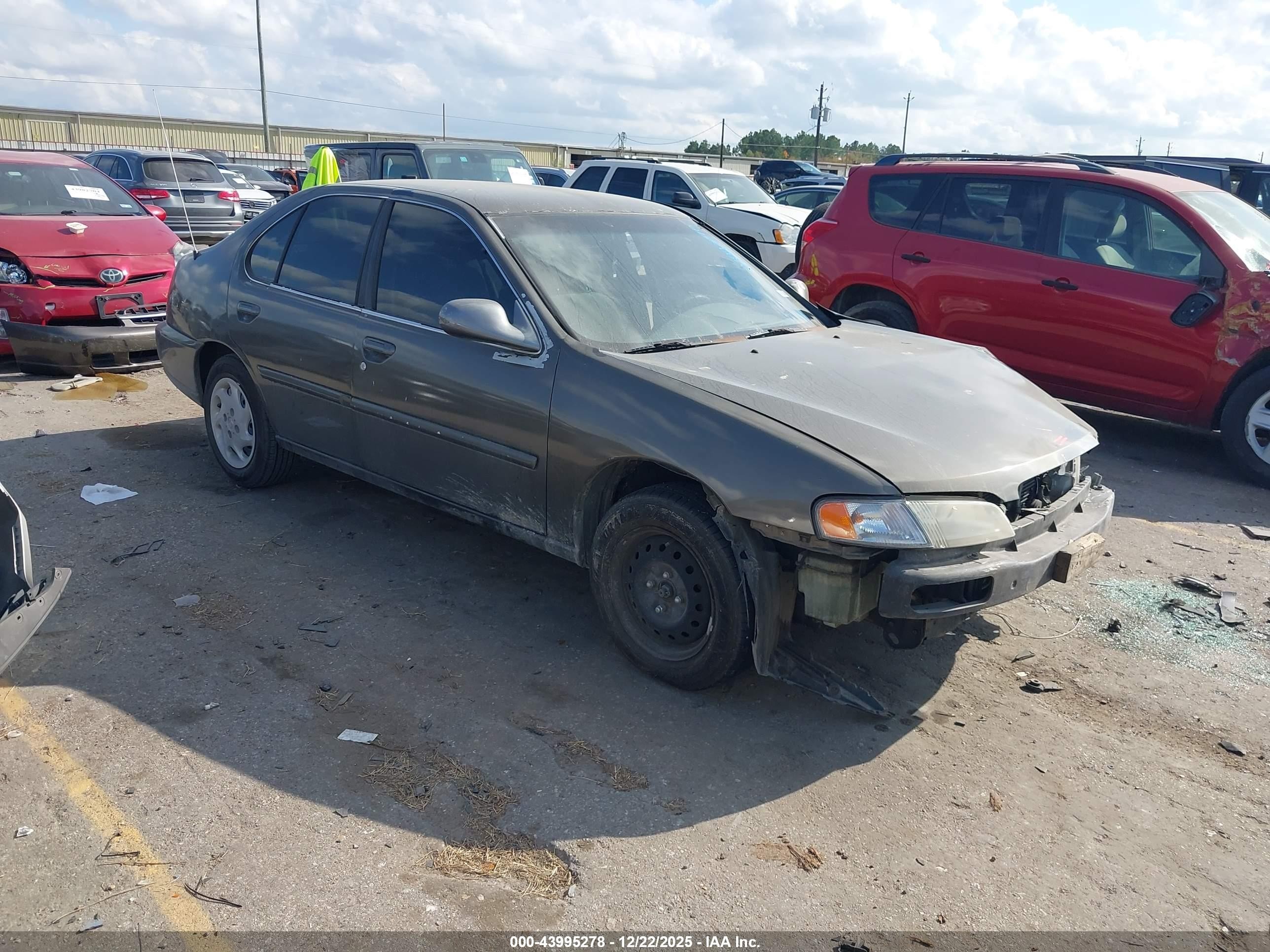 1999 Nissan Altima Gle/gxe/se/se-l/xe Gray vin: 1N4DL01D7XC163480