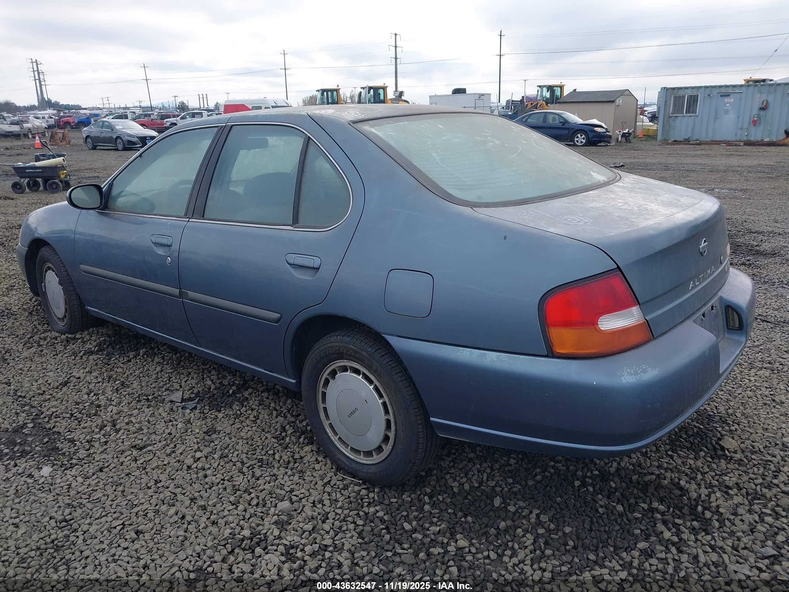 1999 Nissan Altima Gle/gxe/se/se-l/xe Blue vin: 1N4DL01D7XC248190