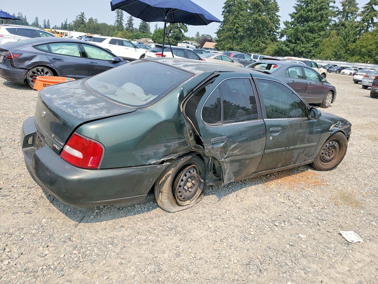 2000 Nissan Altima Xe Green vin: 1N4DL01D7YC247669