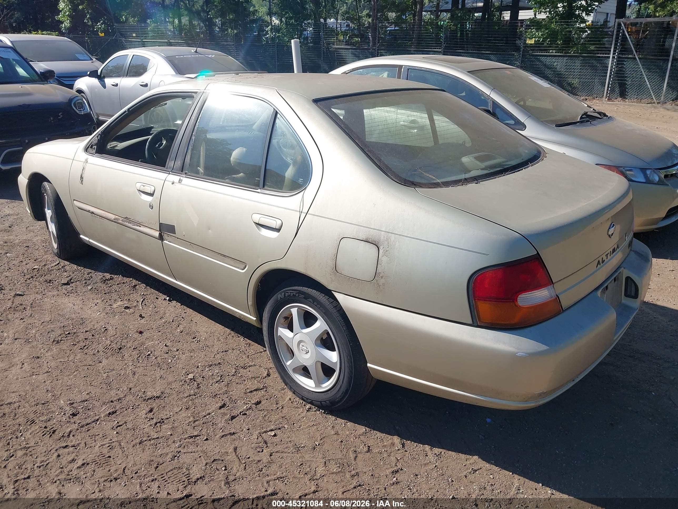 1998 Nissan Altima Gle/gxe/se/xe Champagne vin: 1N4DL01D8WC142376