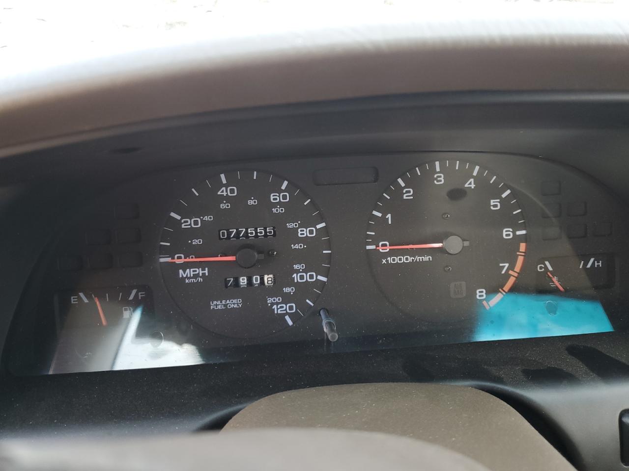 1999 Nissan Altima Xe Gold vin: 1N4DL01D8XC265239