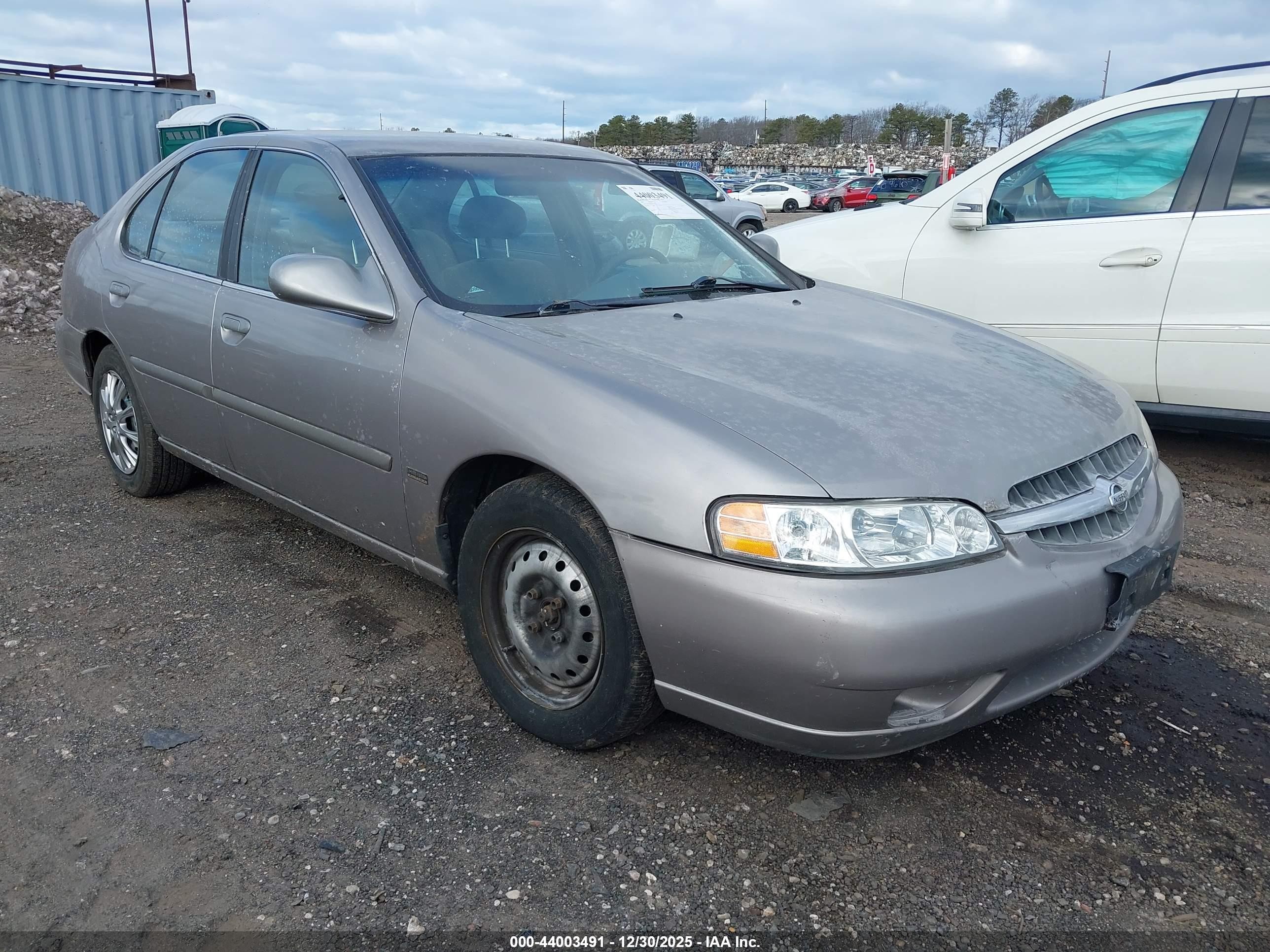 2001 Nissan Altima Gxe Beige vin: 1N4DL01D91C103045