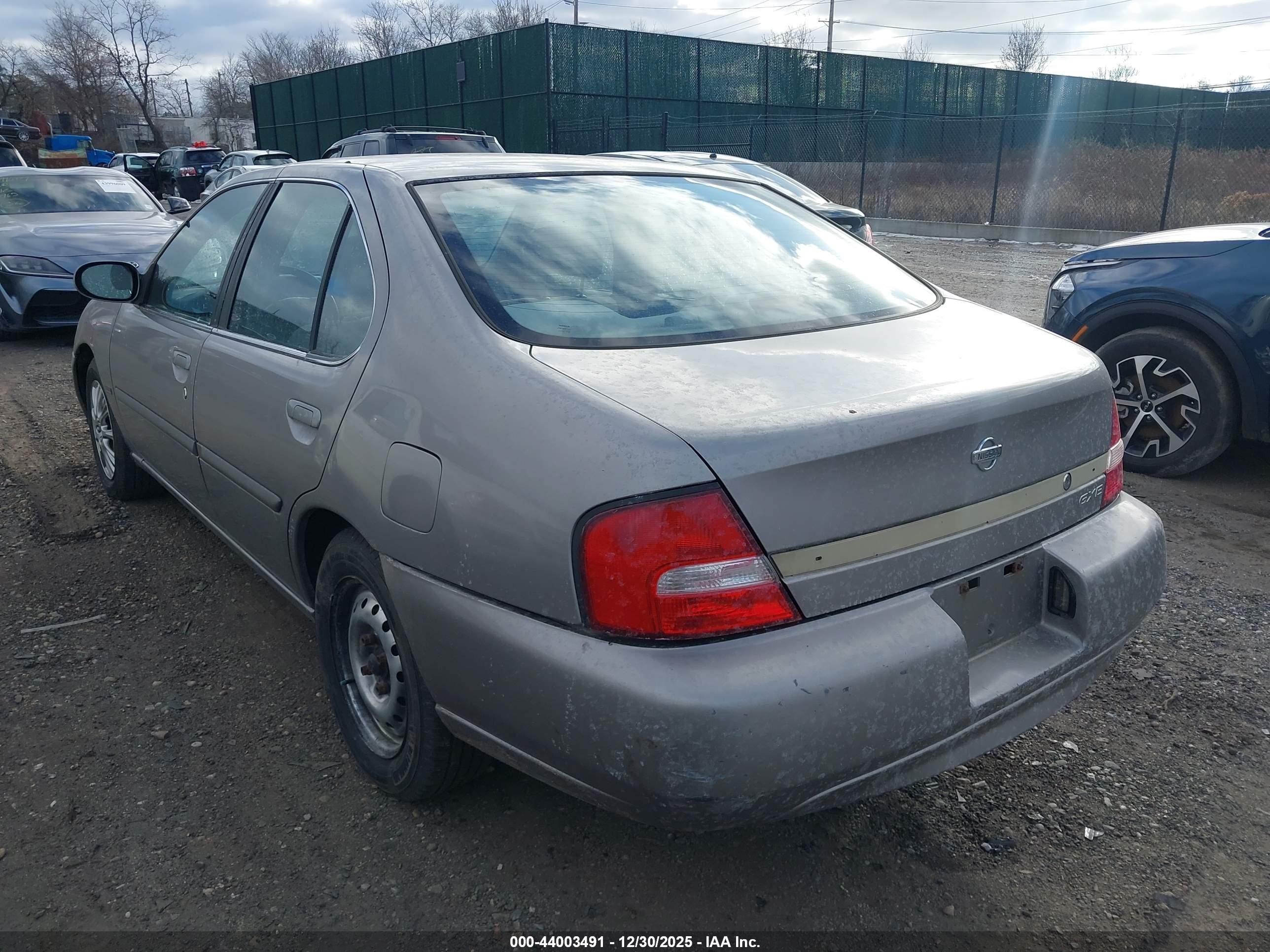 2001 Nissan Altima Gxe Beige vin: 1N4DL01D91C103045