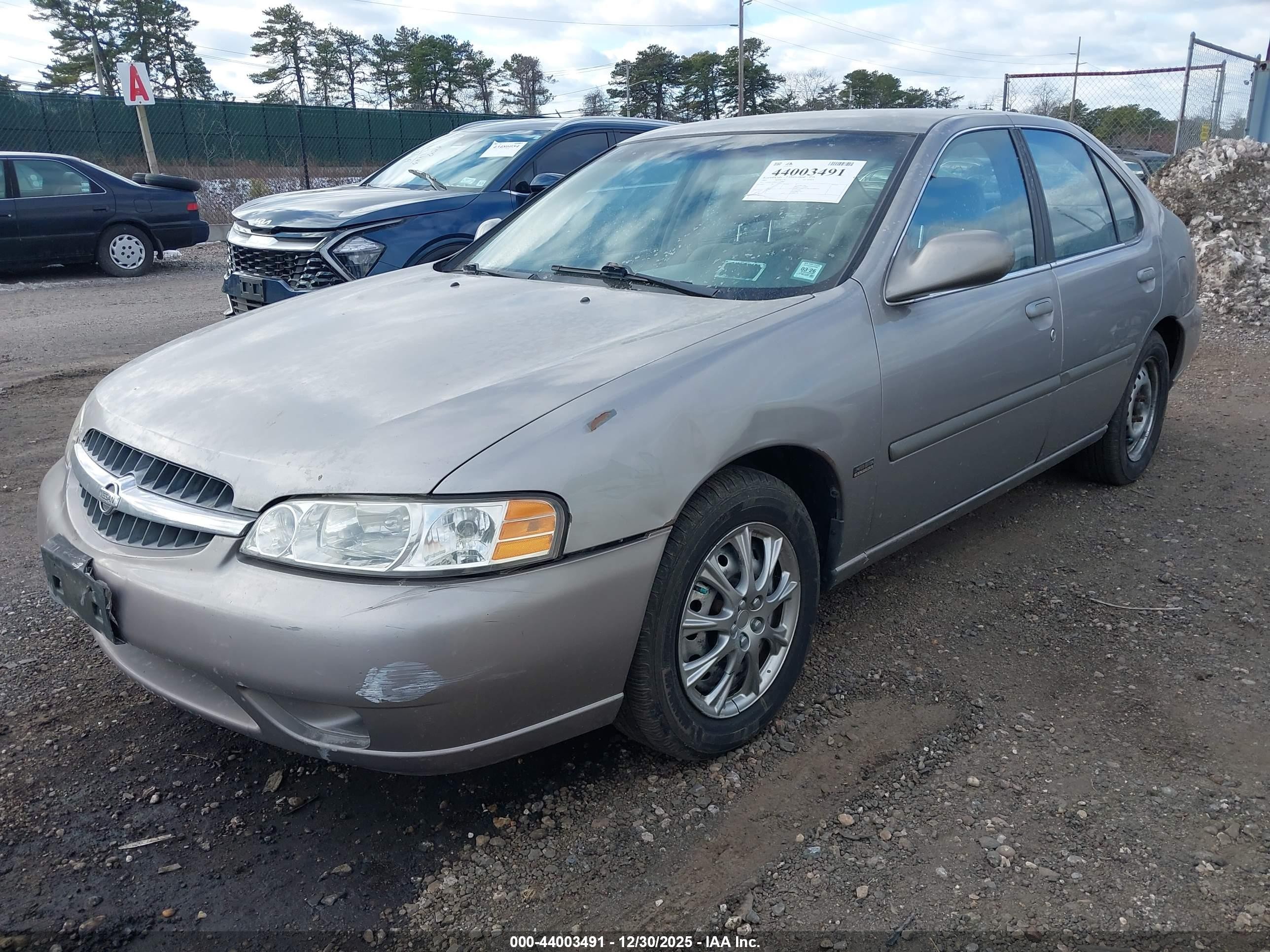 2001 Nissan Altima Gxe Beige vin: 1N4DL01D91C103045