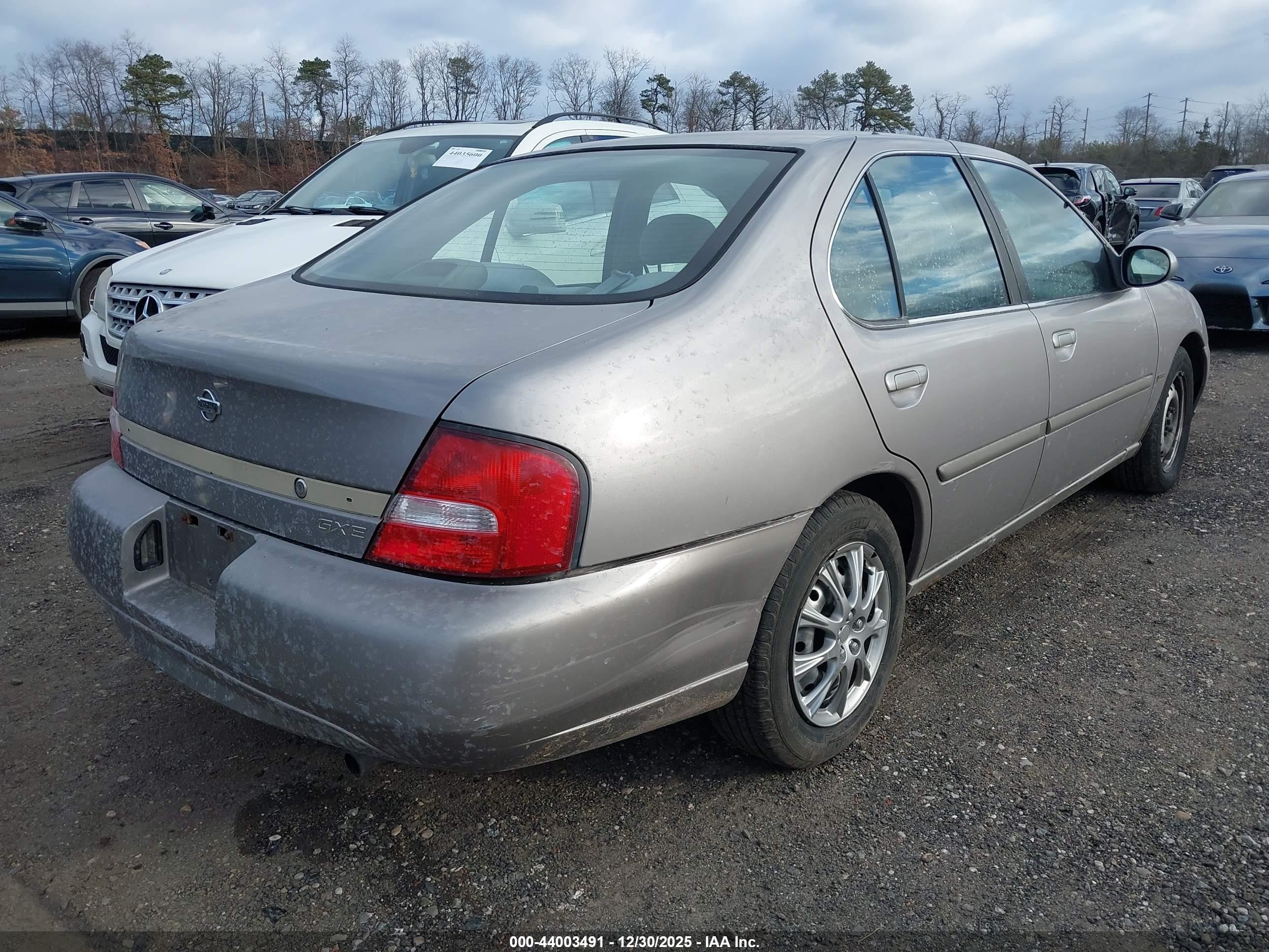 2001 Nissan Altima Gxe Beige vin: 1N4DL01D91C103045