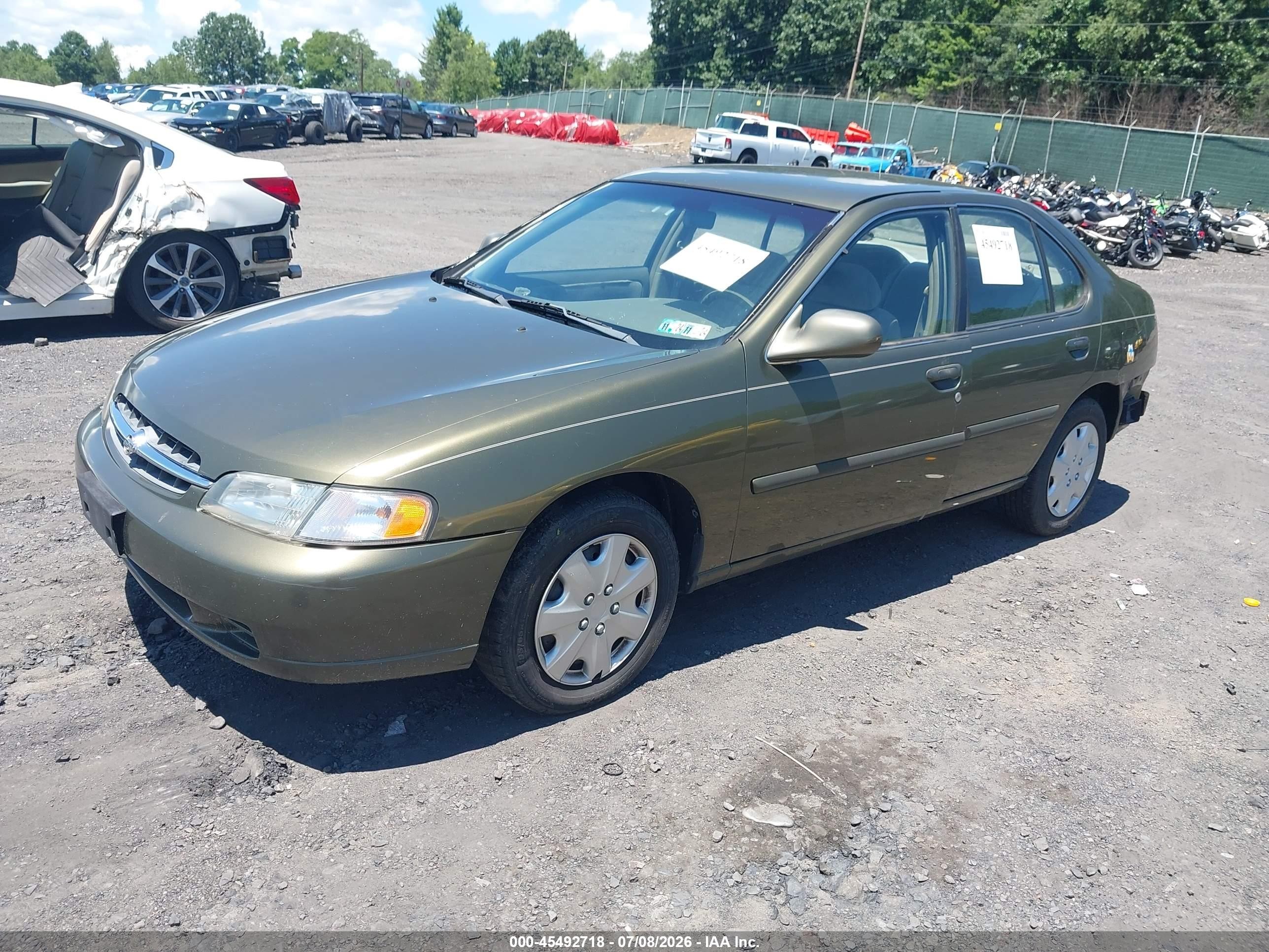 1998 Nissan Altima   Зеленый vin: 1N4DL01D9WC100766