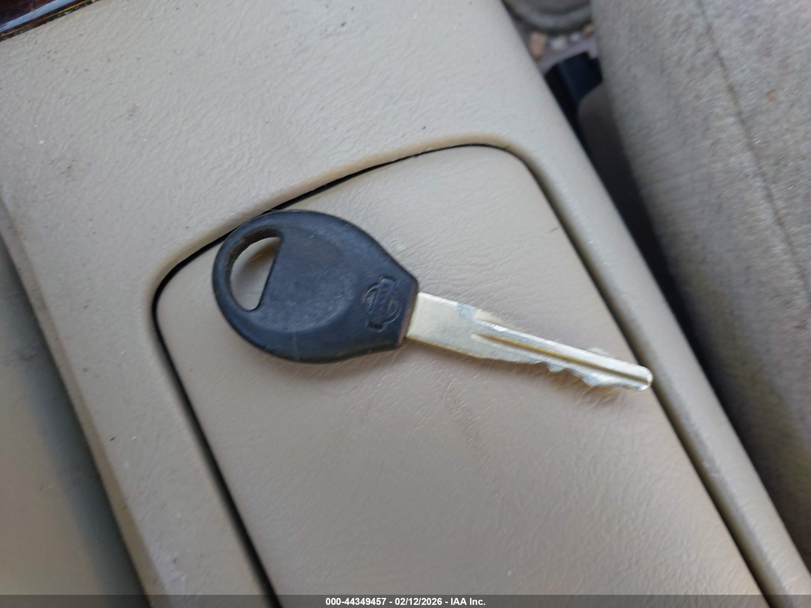 1999 Nissan Altima Gle/gxe/se/se-l/xe Gold vin: 1N4DL01D9XC102972