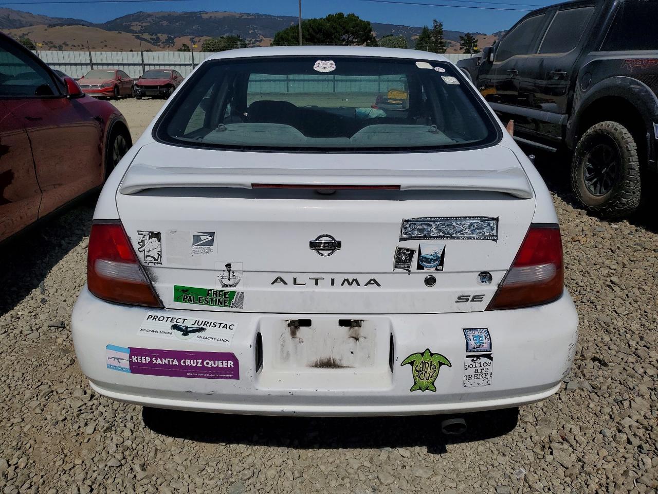 1999 Nissan Altima Xe White vin: 1N4DL01D9XC140993