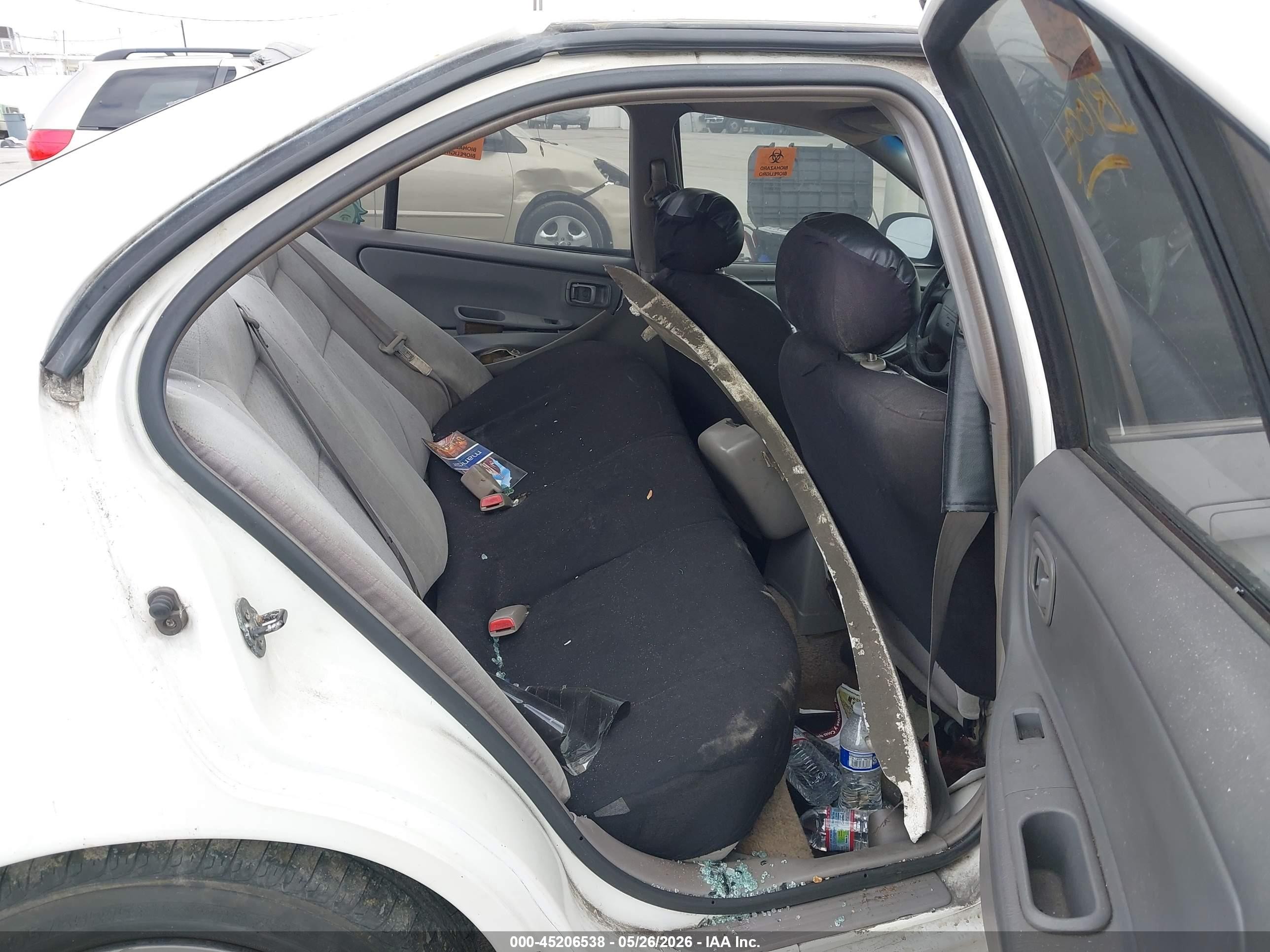 2000 Nissan Altima Gle/gxe/se/xe Белый vin: 1N4DL01D9YC113293