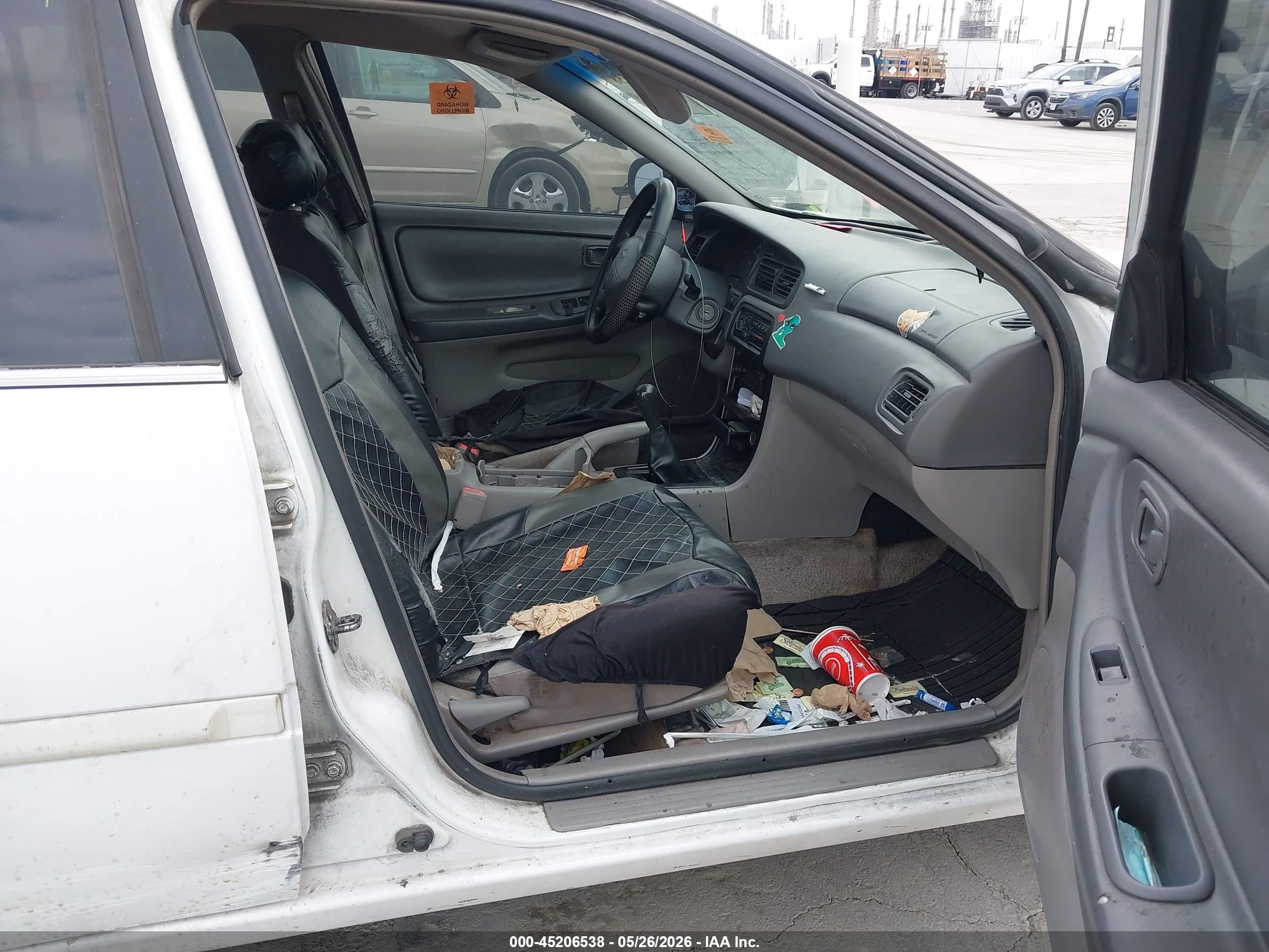 2000 Nissan Altima Gle/gxe/se/xe Белый vin: 1N4DL01D9YC113293