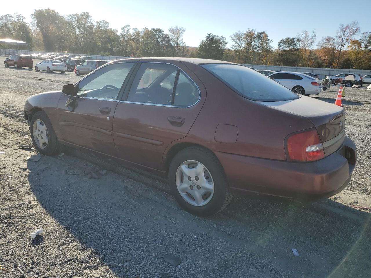 2000 Nissan Altima Xe Maroon vin: 1N4DL01D9YC217671